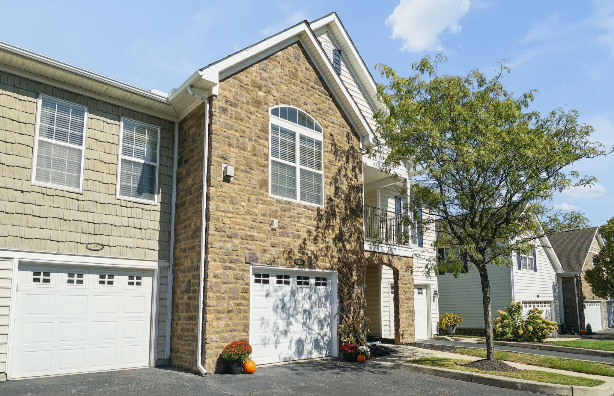 6252 Hudson Reserve Way, 6252