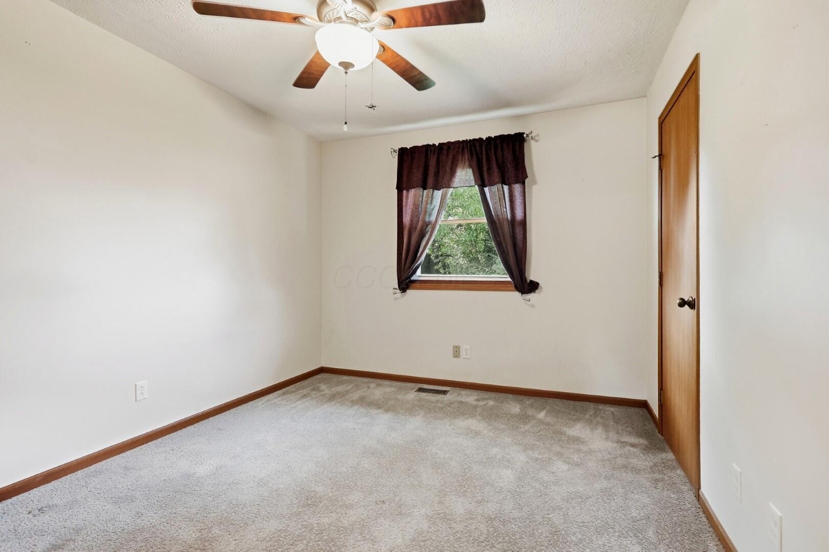 247 West Drive Property Photo 19