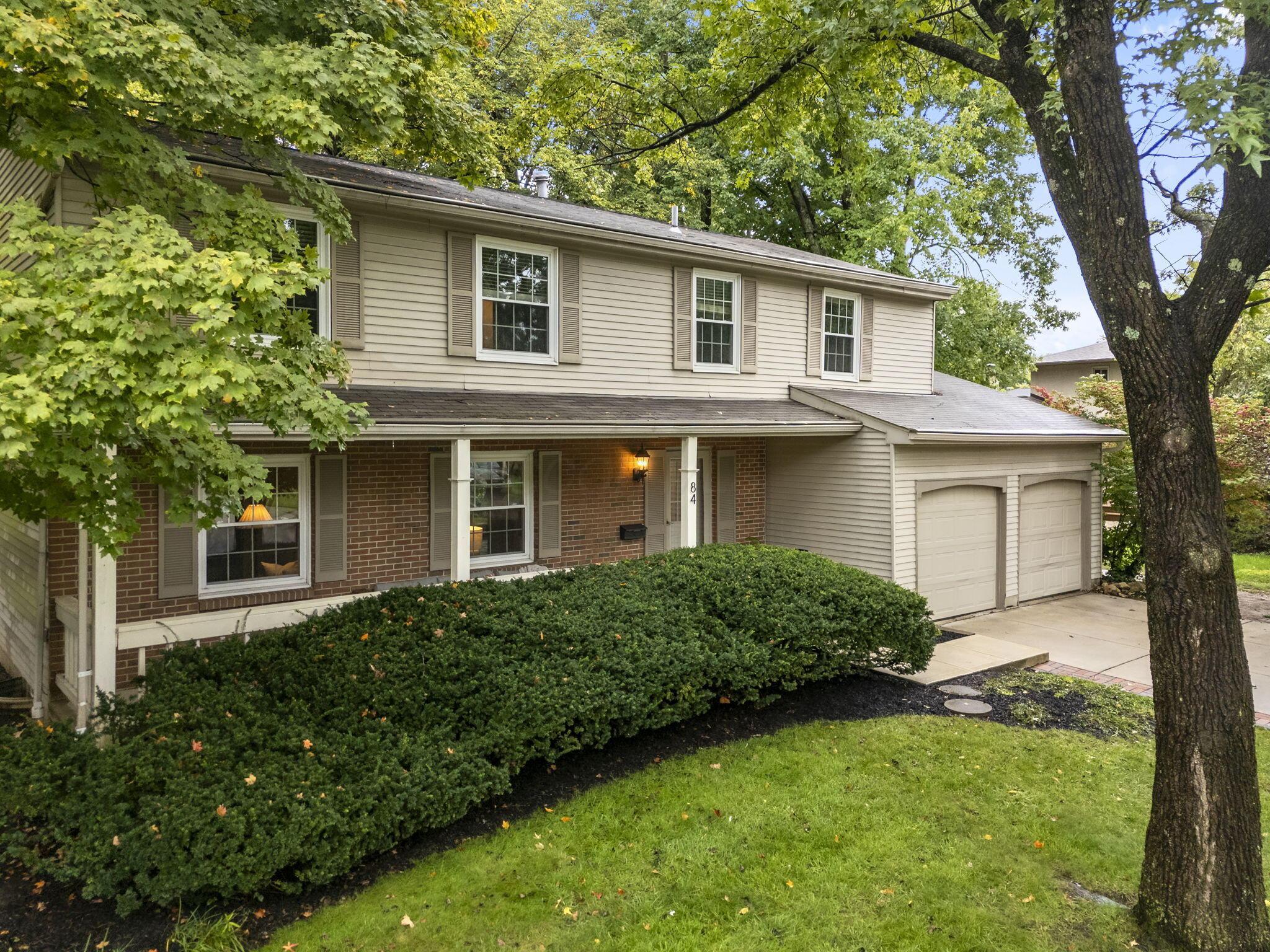 84 Belpre Place W Property Photo 1