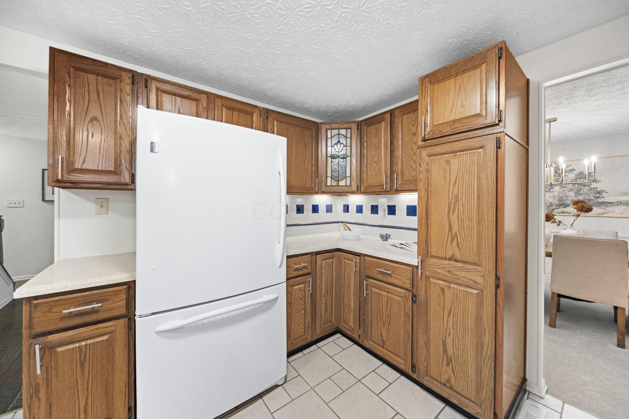 84 Belpre Place W Property Photo 10