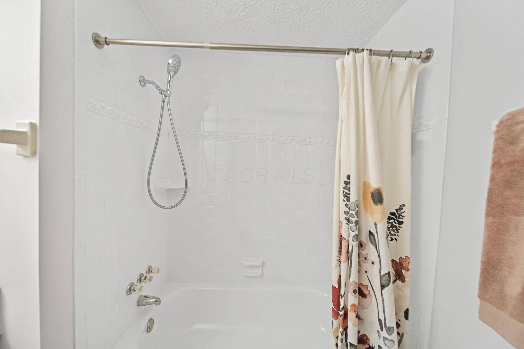 84 Belpre Place W Property Photo 28
