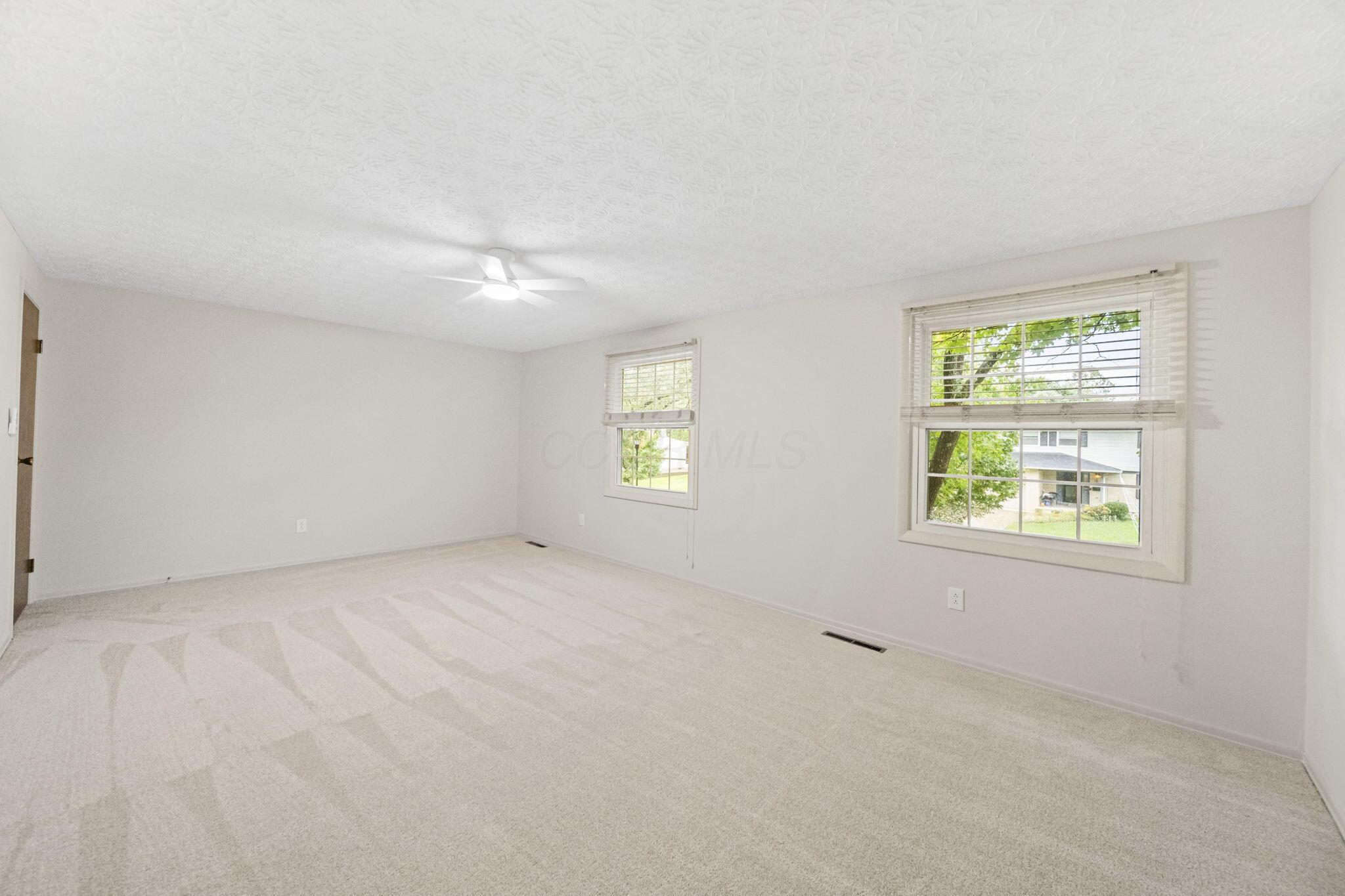 84 Belpre Place W Property Photo 30