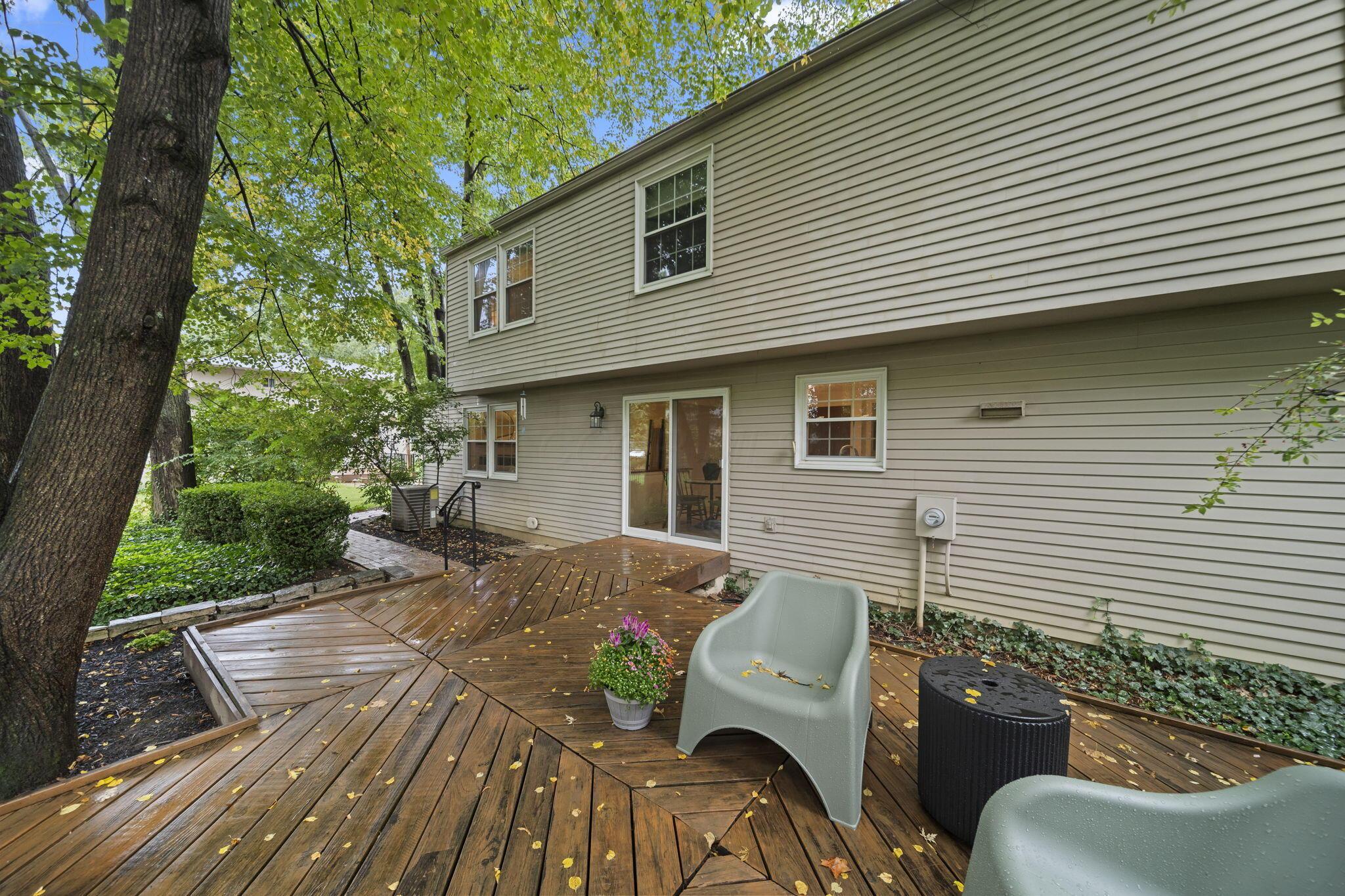 84 Belpre Place W Property Photo 38