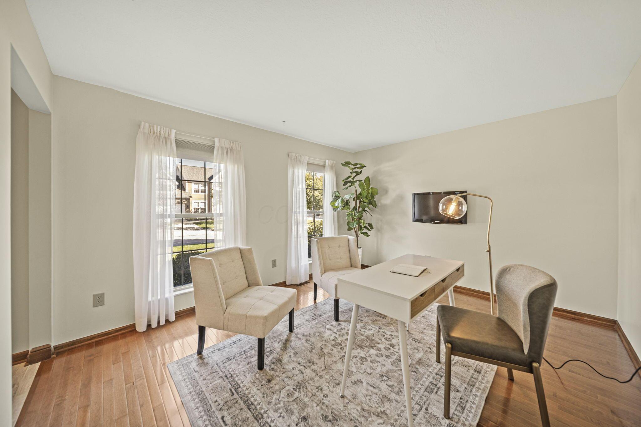 6137 Holywell Drive Property Photo 9
