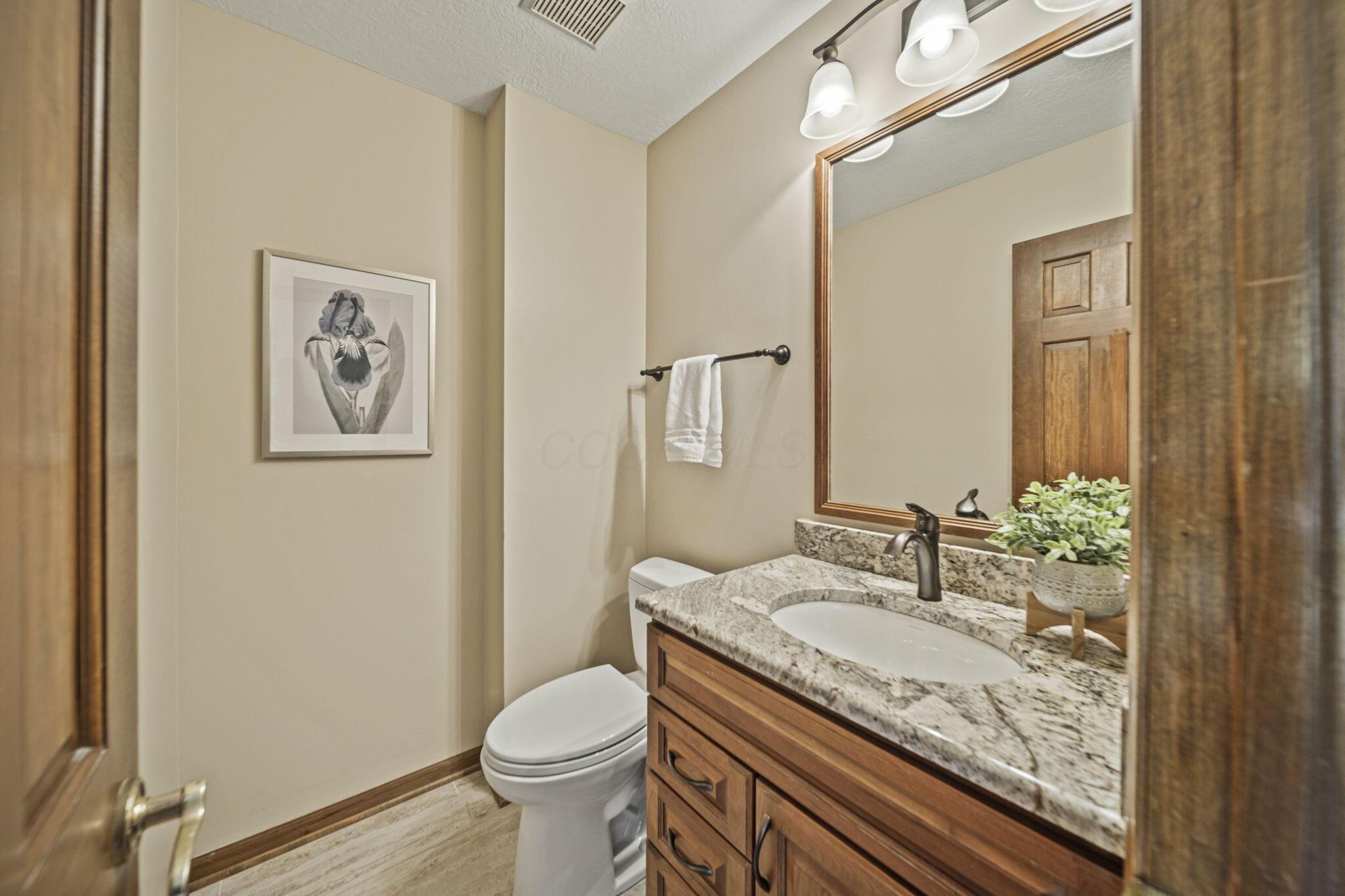 6137 Holywell Drive Property Photo 15