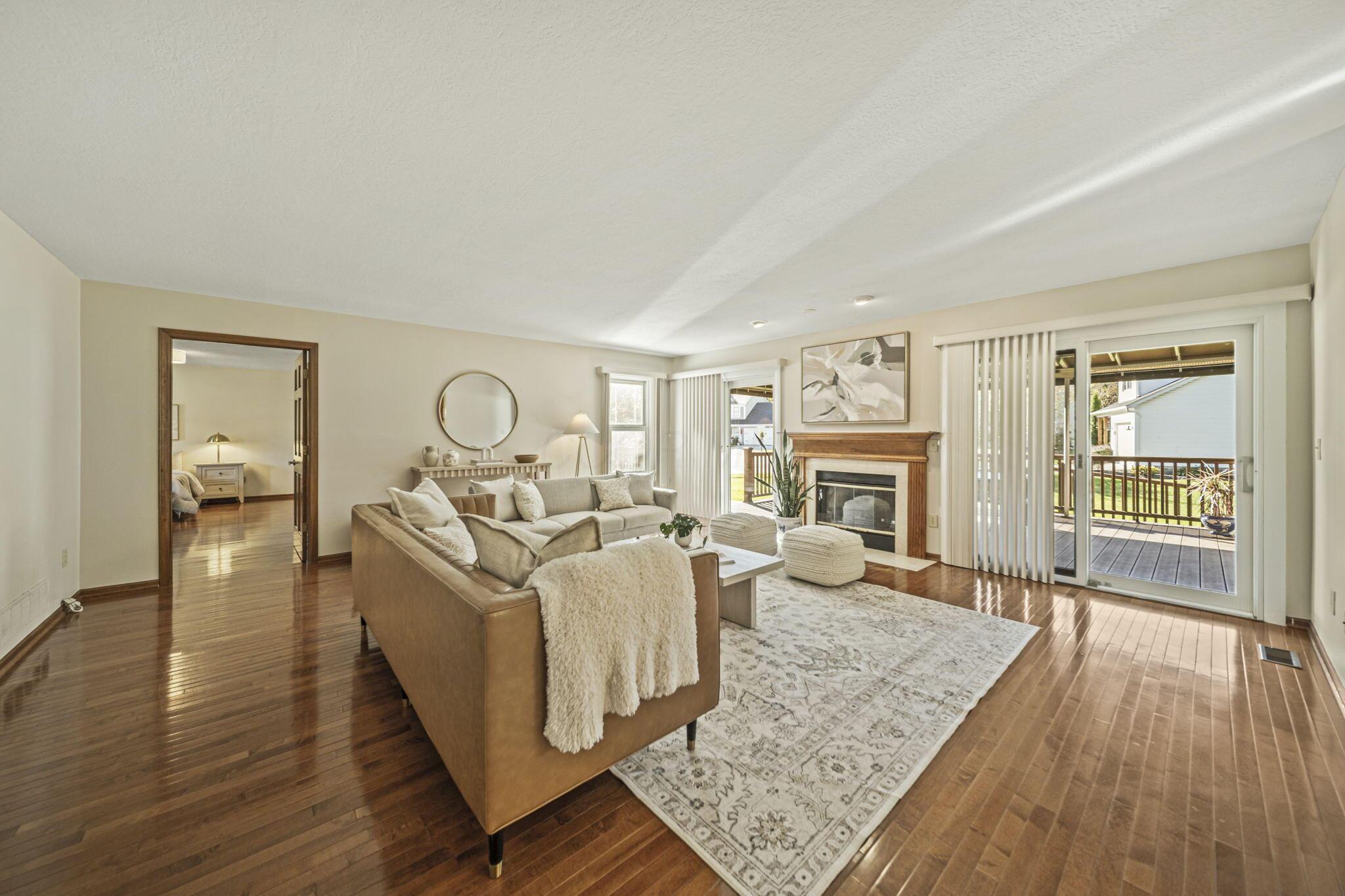 6137 Holywell Drive Property Photo 32
