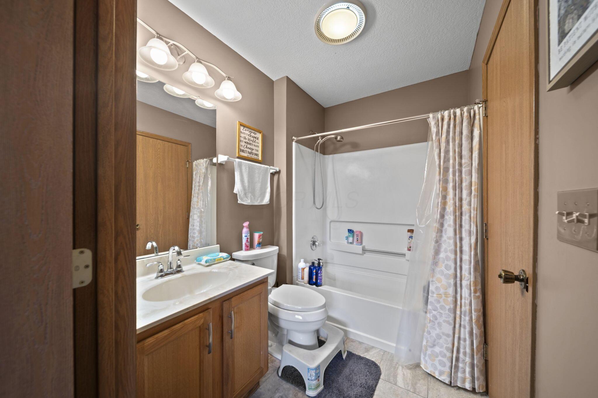 4982 Meadow Run Drive Property Photo 25