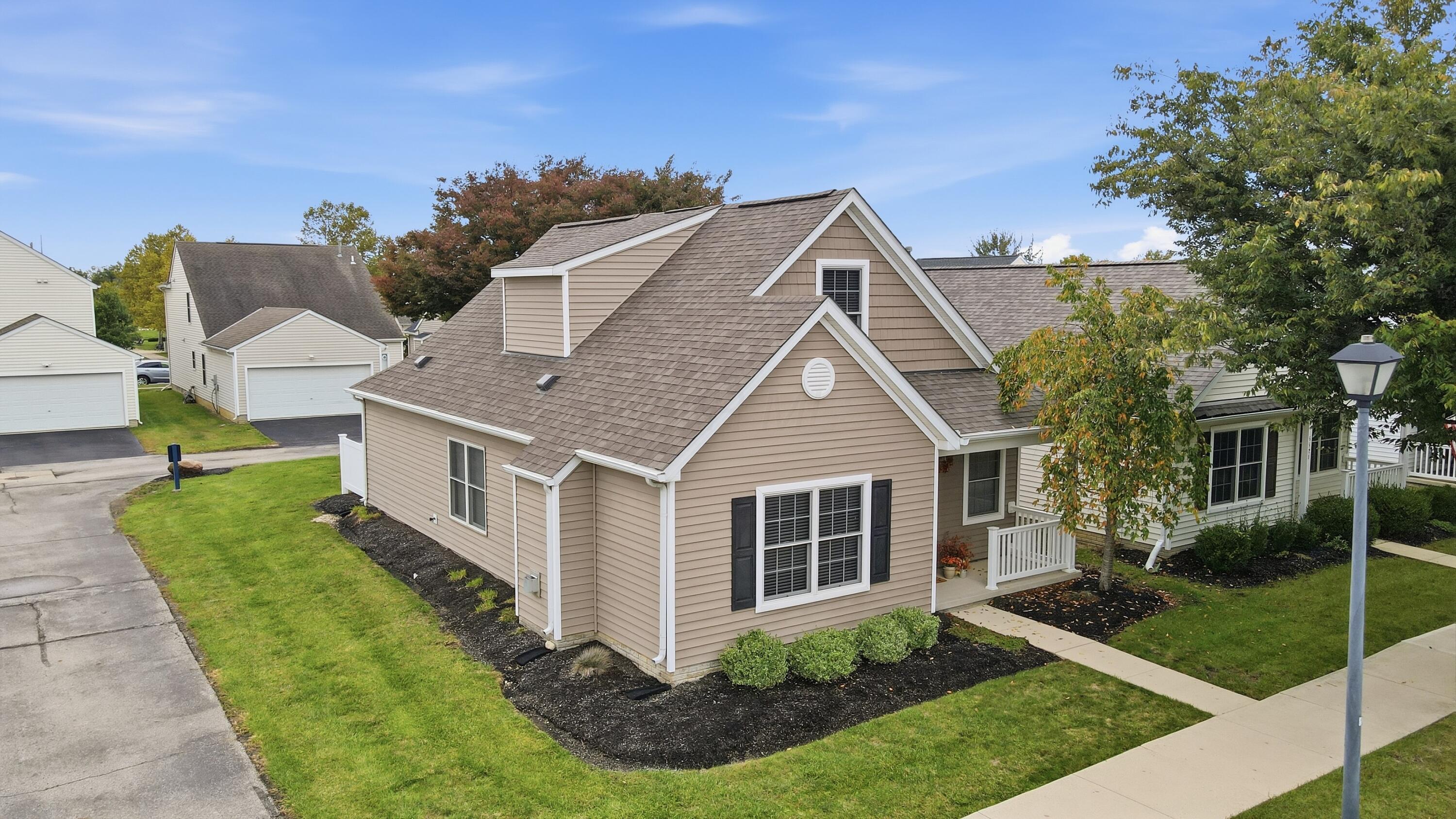 5517 Mossy Creek Drive Property Photo 1
