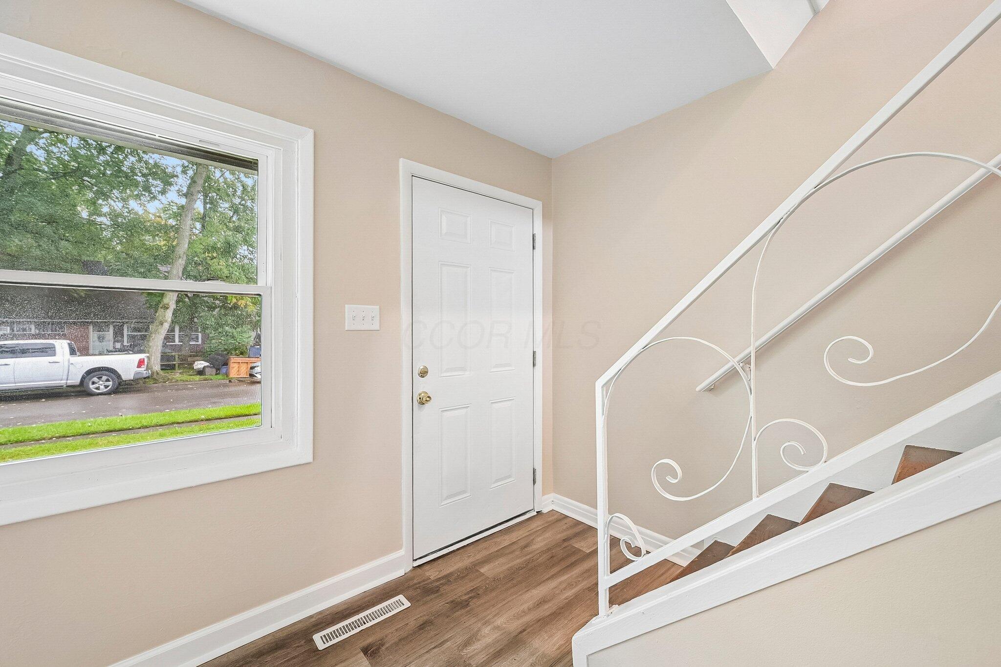 4666 Janis Drive Property Photo 3