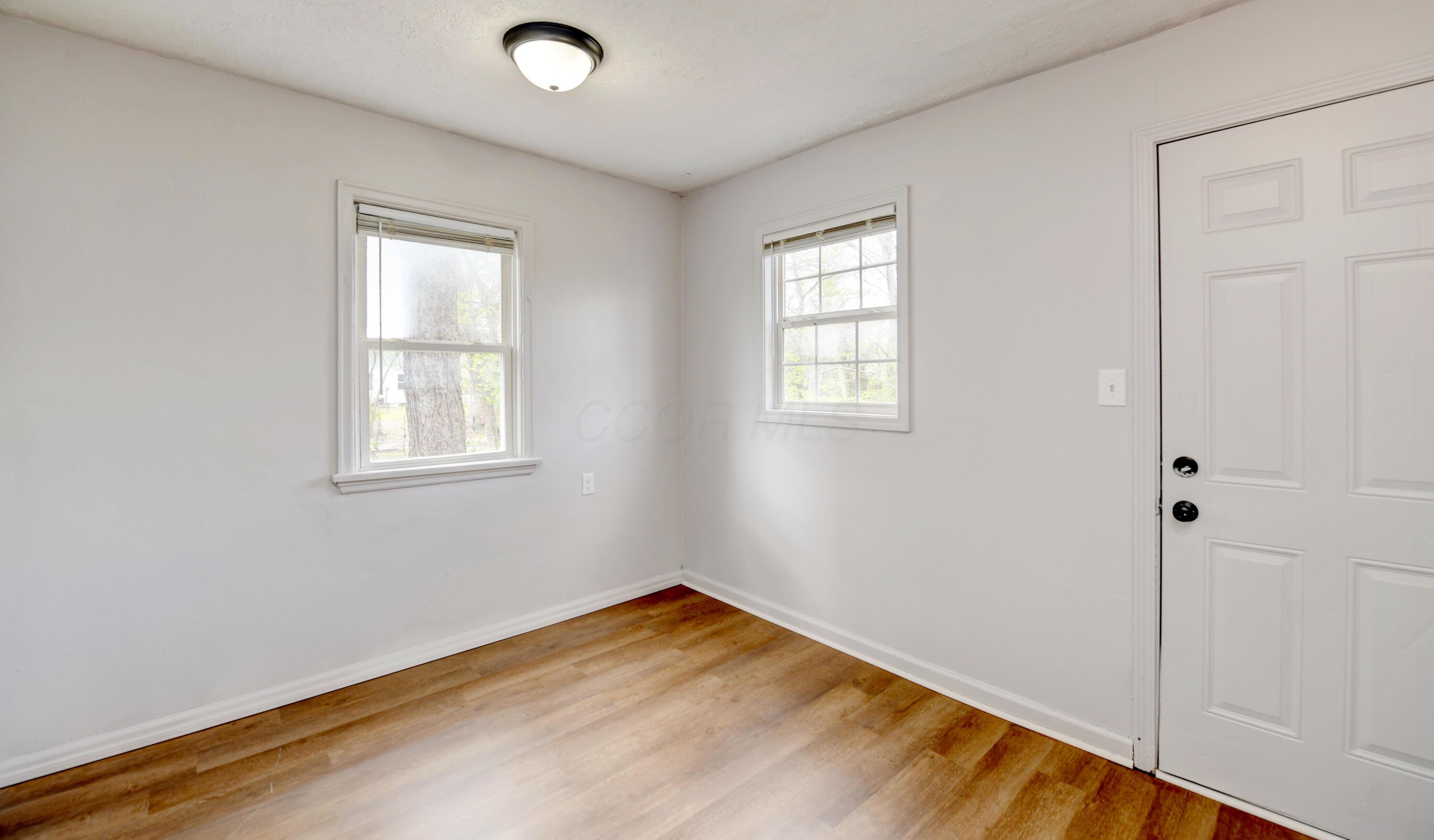 1614 E Whittier Street Property Photo 8