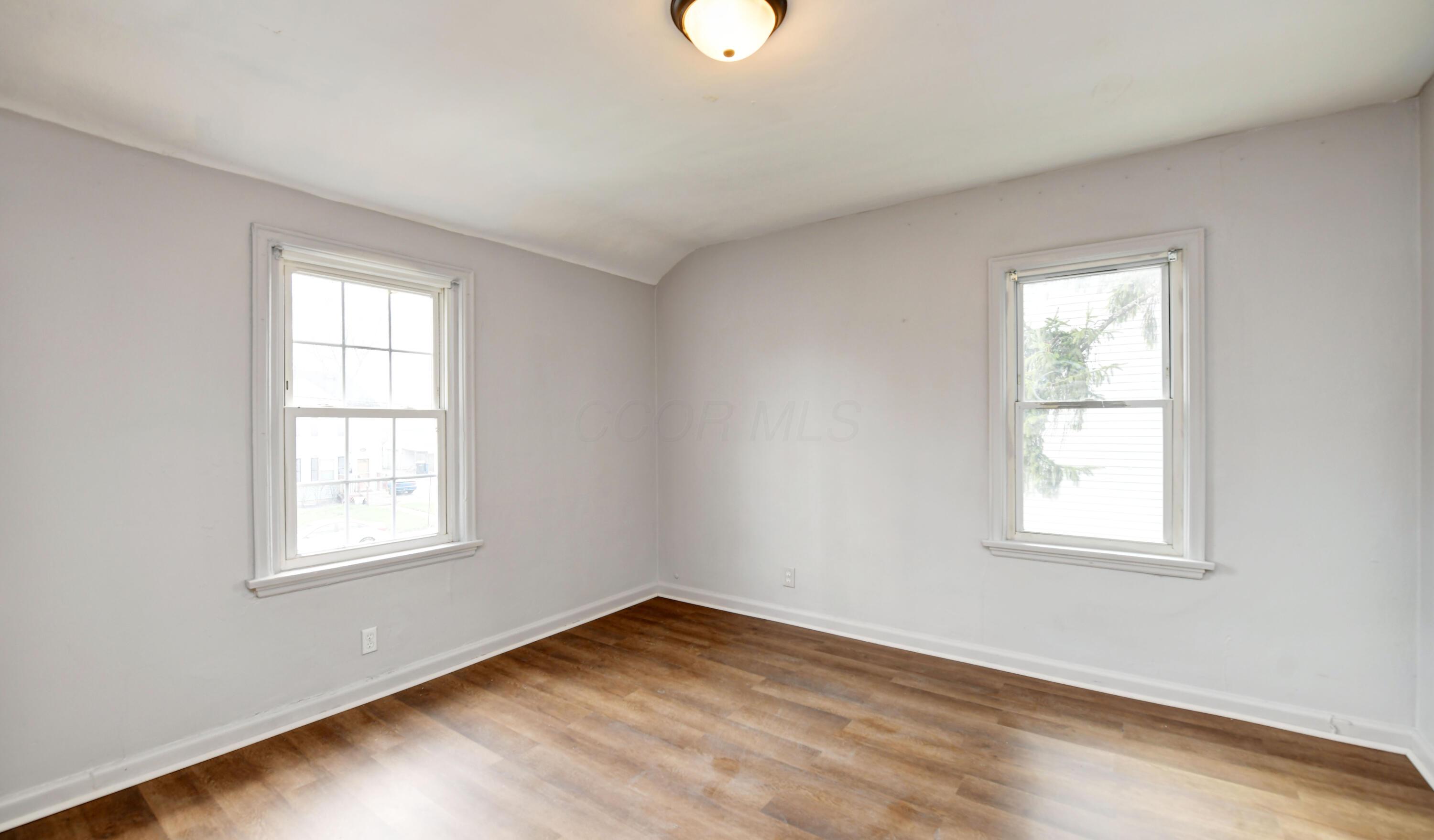 1614 E Whittier Street Property Photo 13