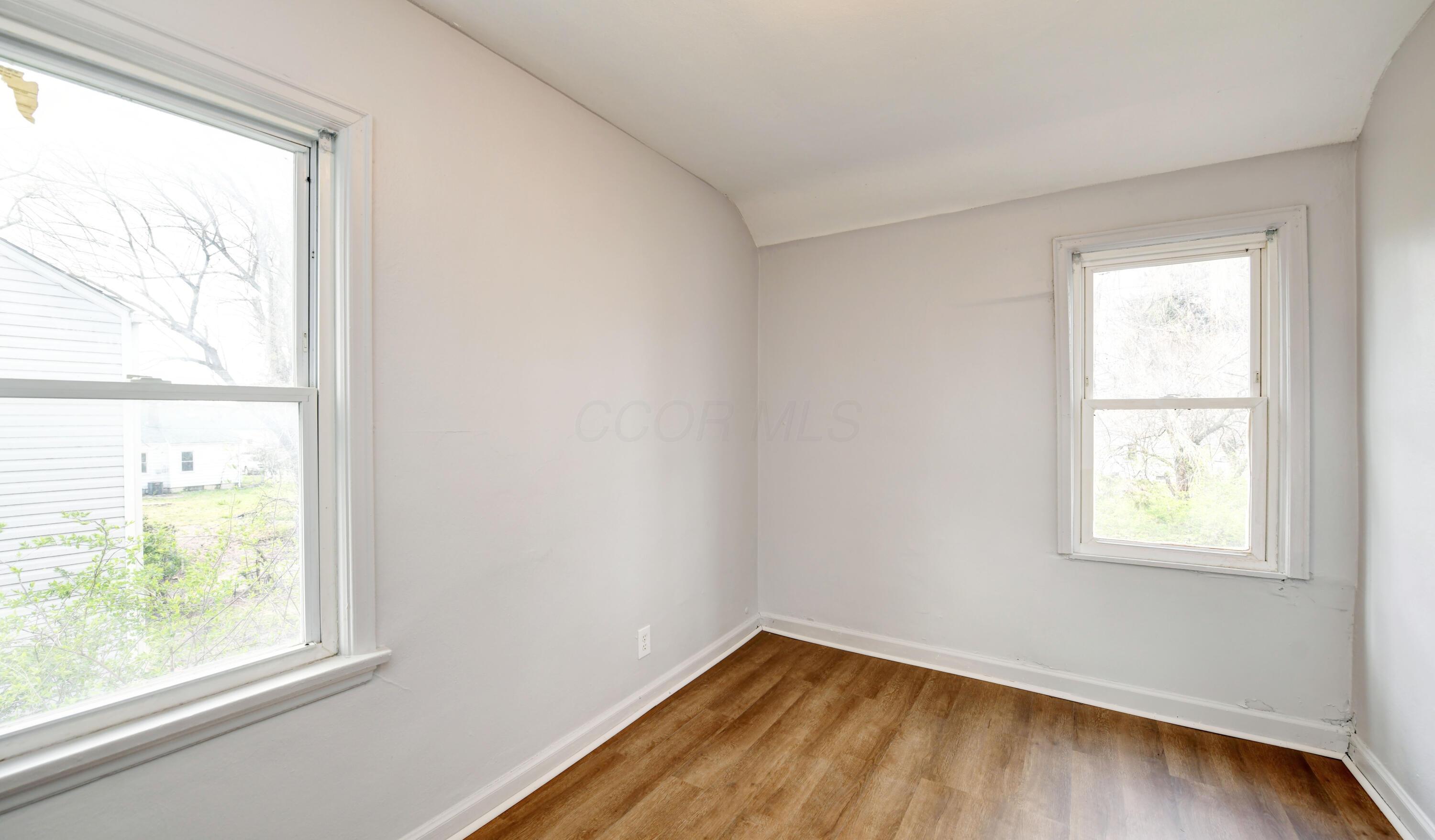 1614 E Whittier Street Property Photo 14