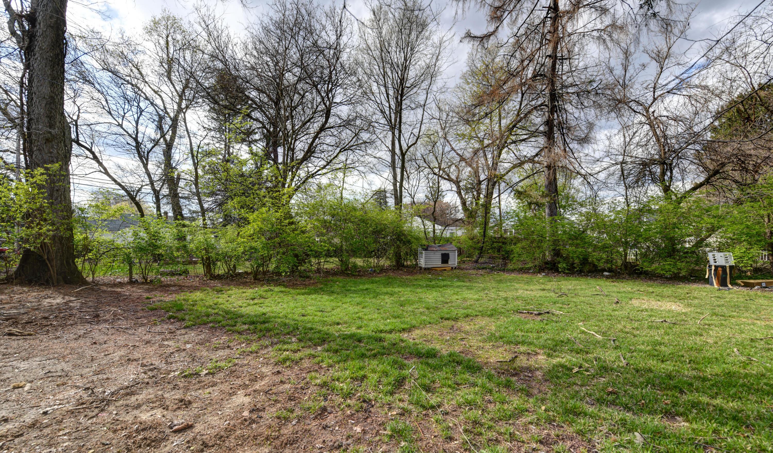 1614 E Whittier Street Property Photo 17