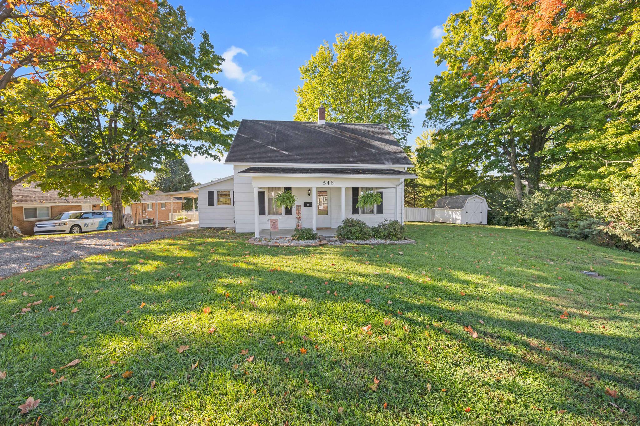 548 Center Avenue Property Photo 33