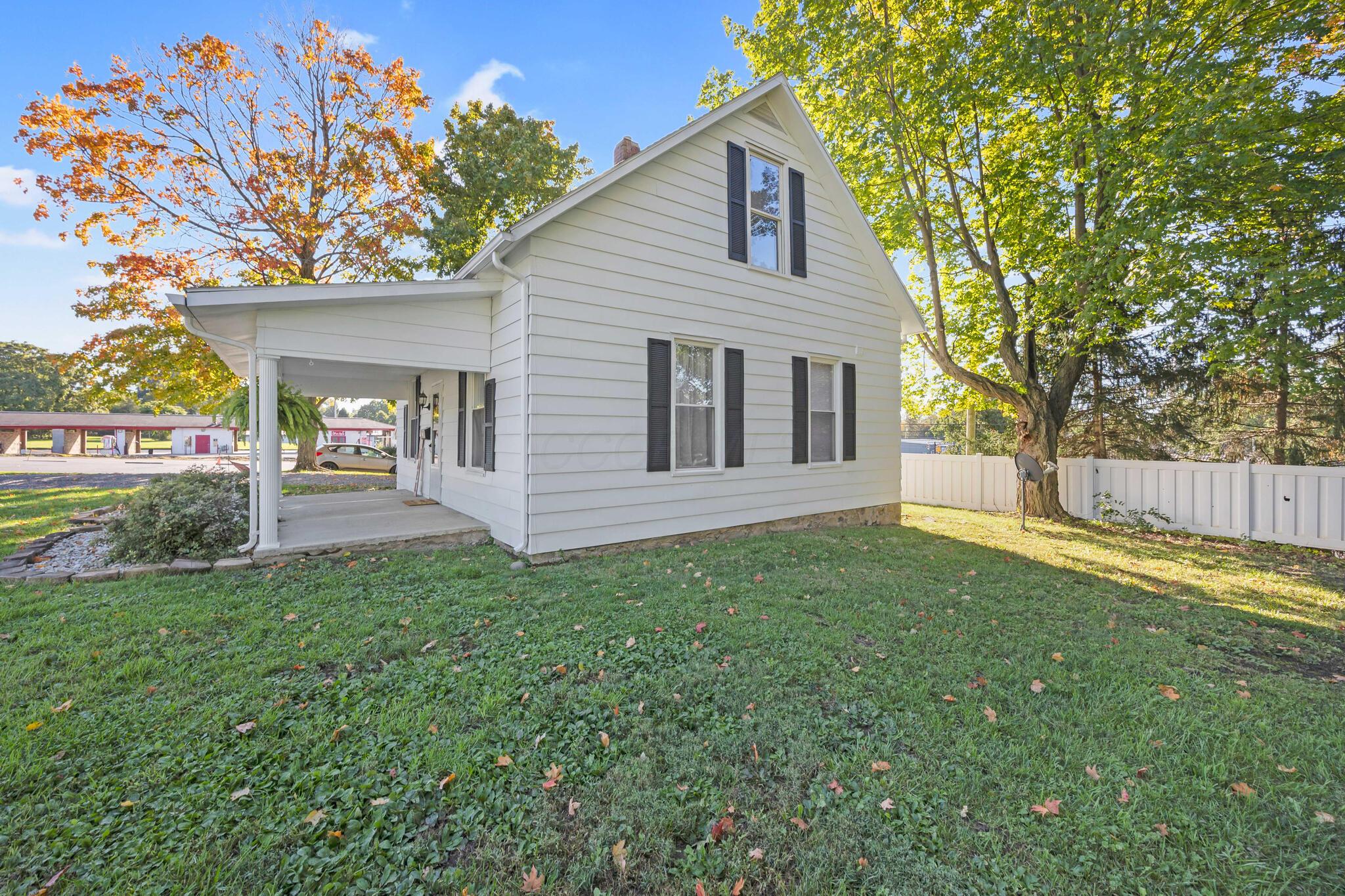 548 Center Avenue Property Photo 36