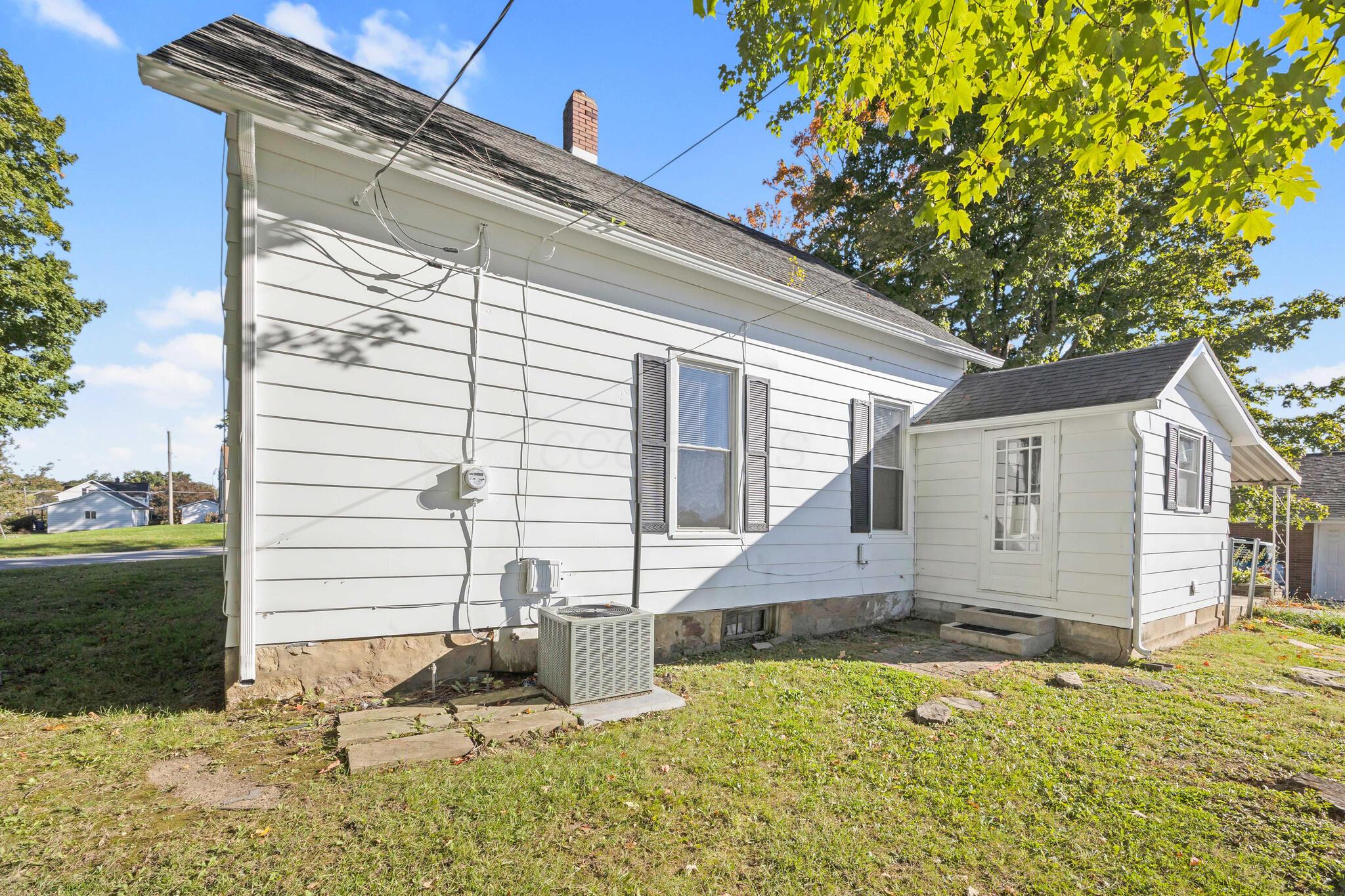 548 Center Avenue Property Photo 39