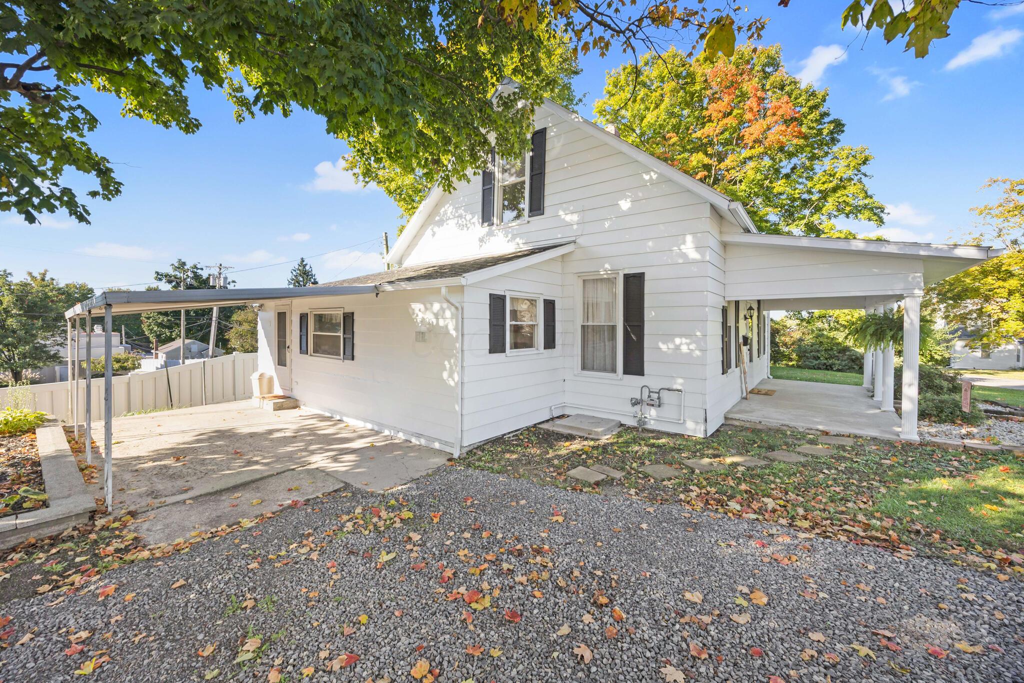 548 Center Avenue Property Photo 42
