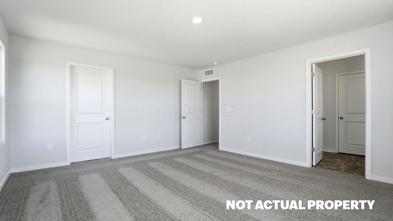 463 Samantha Drive Property Photo 24