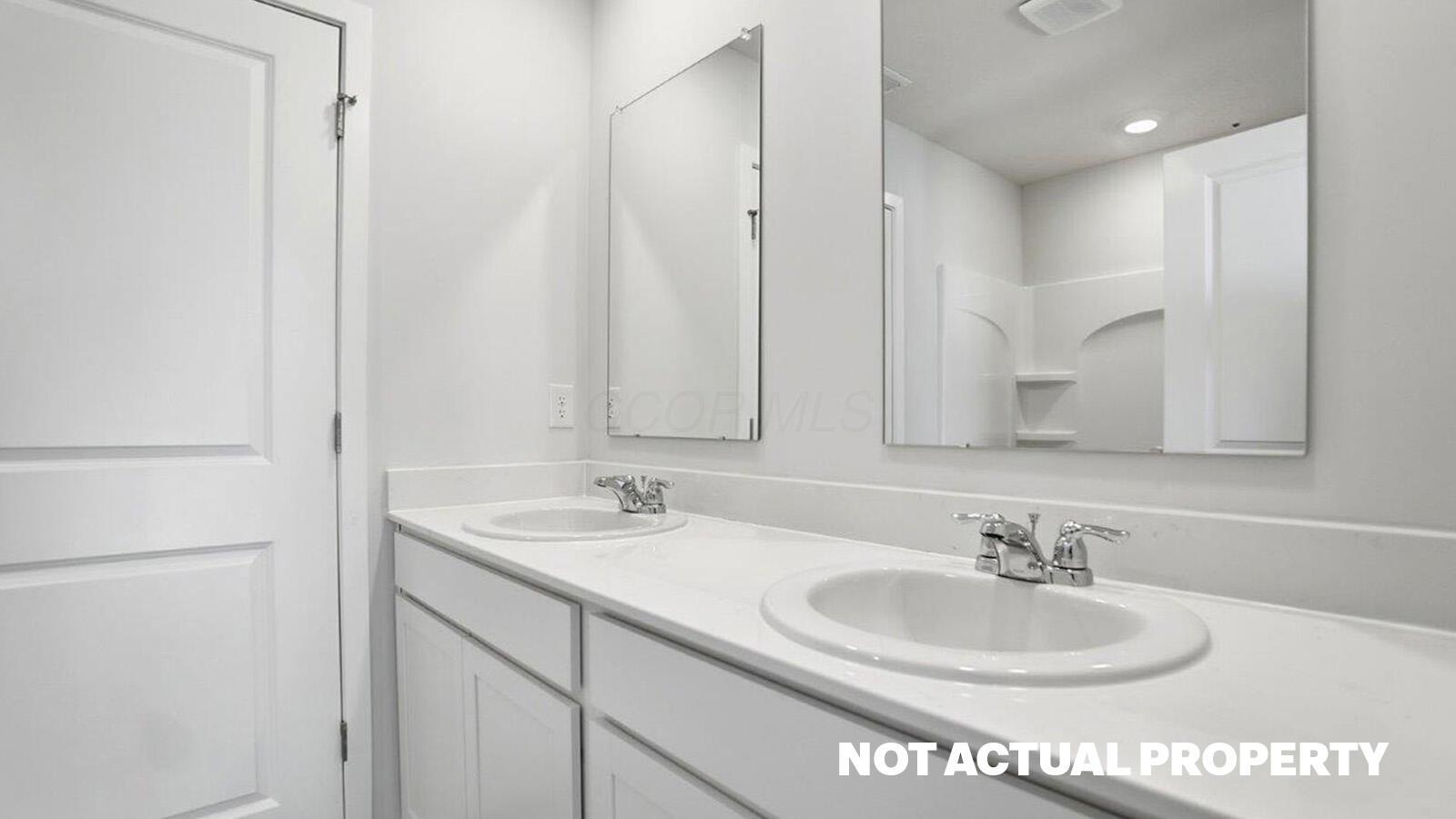 463 Samantha Drive Property Photo 26