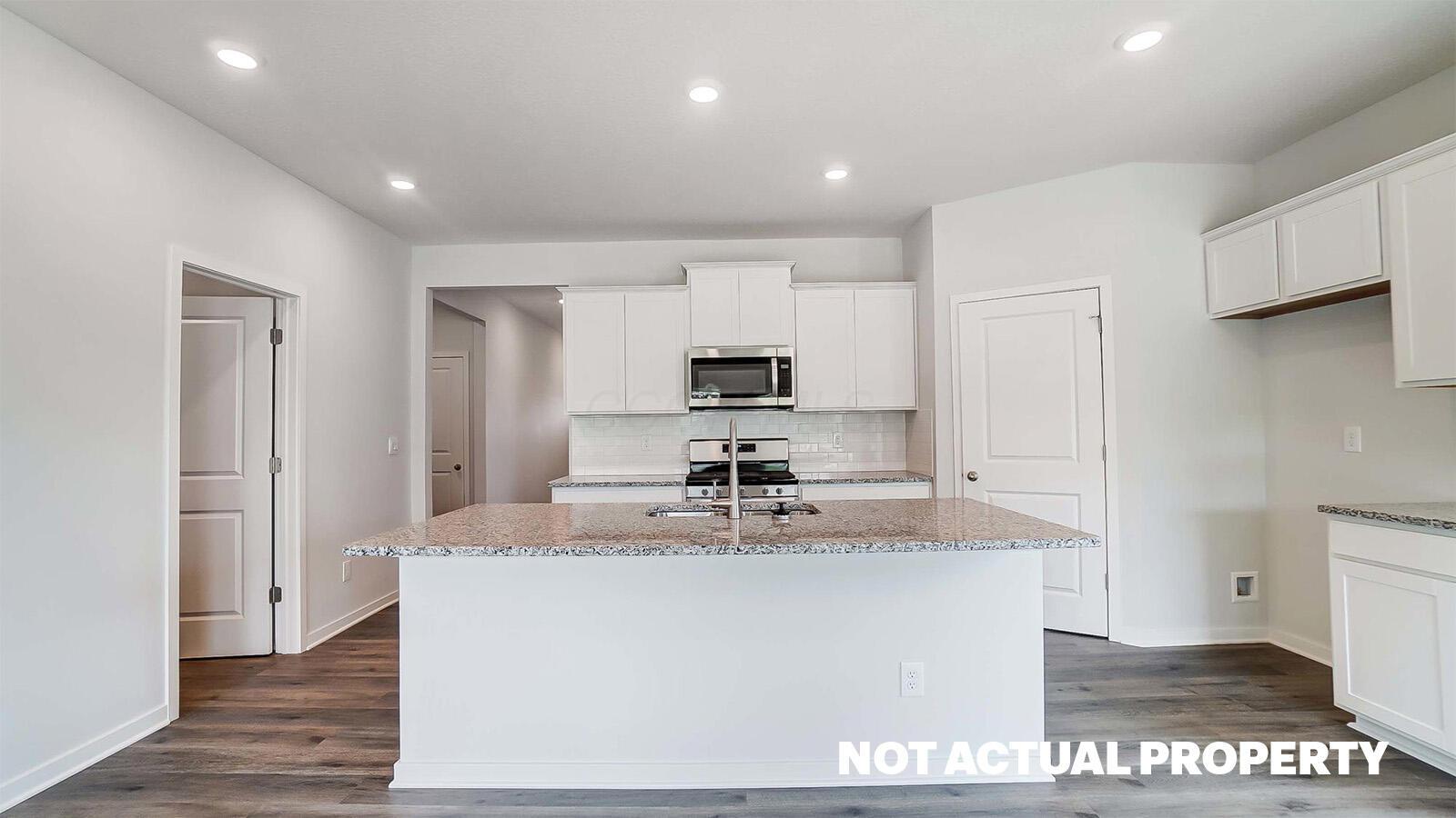 1778 Pumpkin Ridge Road Property Photo 4