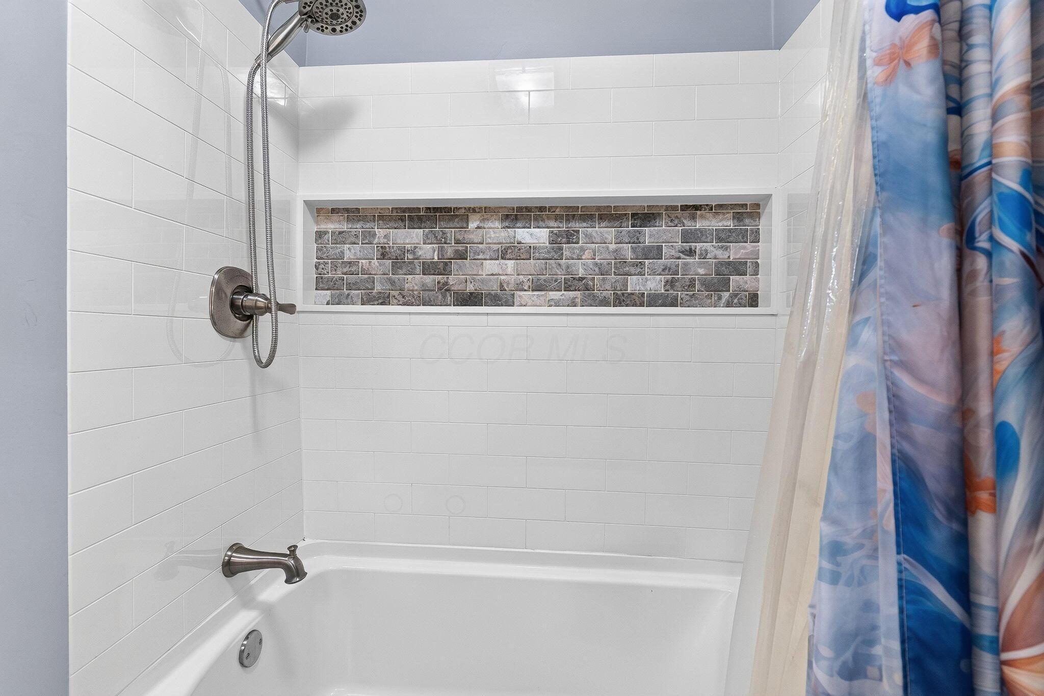 2610 Grasmere Avenue Property Photo 17