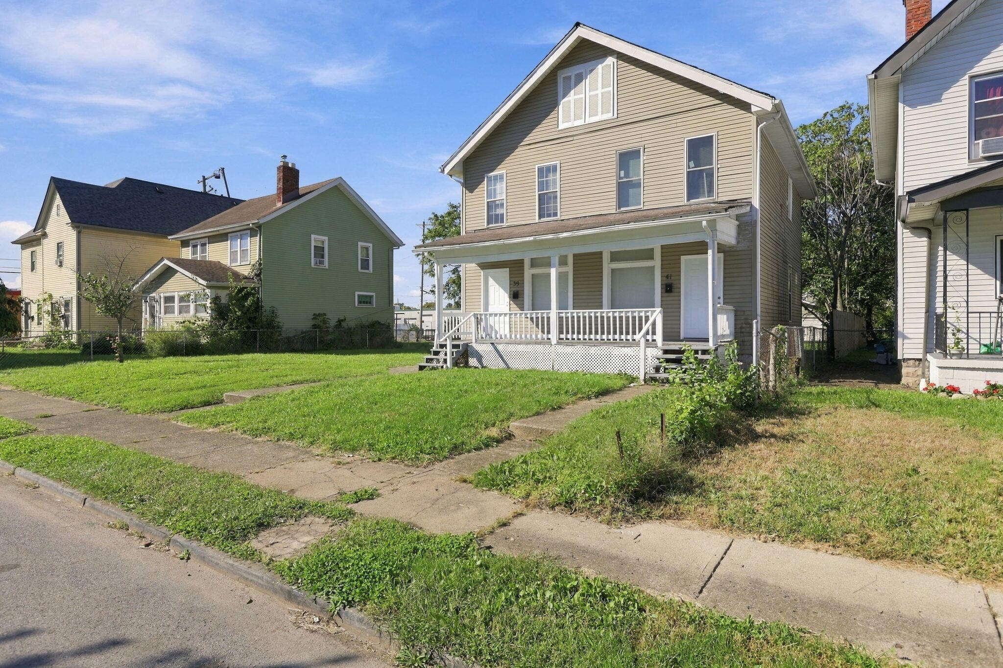 39 N Guilford Avenue Property Photo 3
