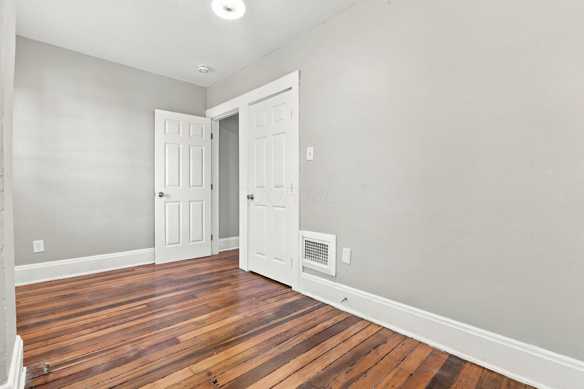 39 N Guilford Avenue Property Photo 26