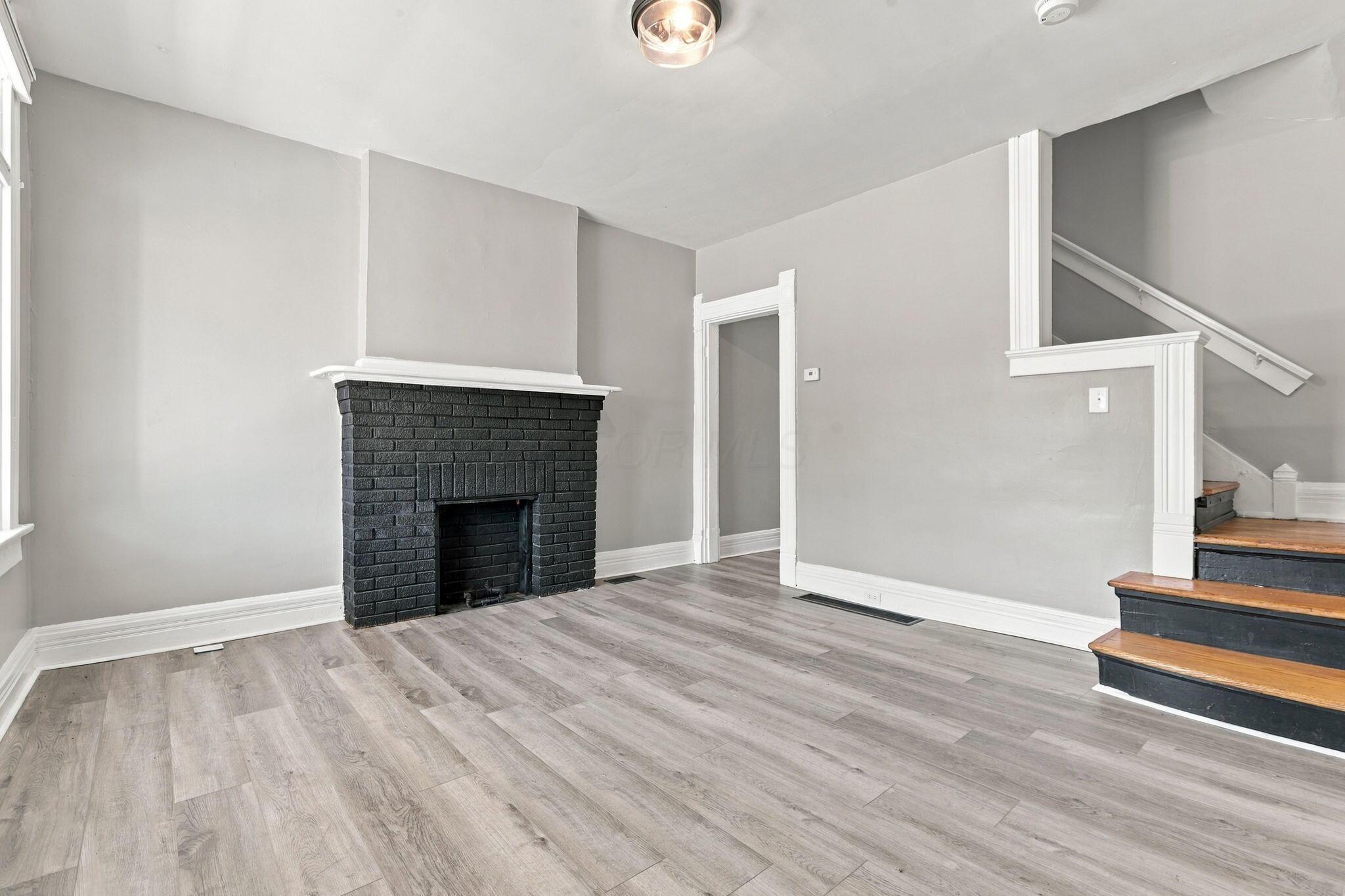 39 N Guilford Avenue Property Photo 28