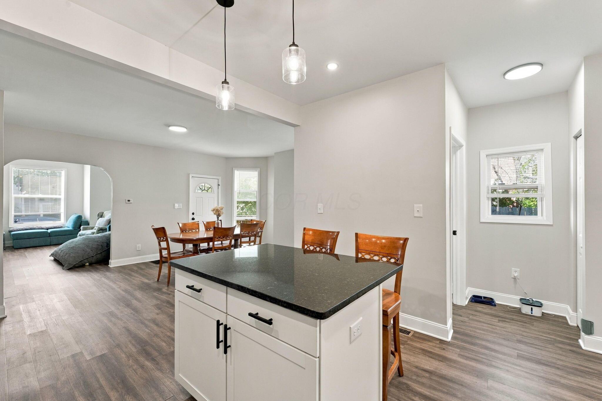 540 S Champion Avenue Property Photo 17