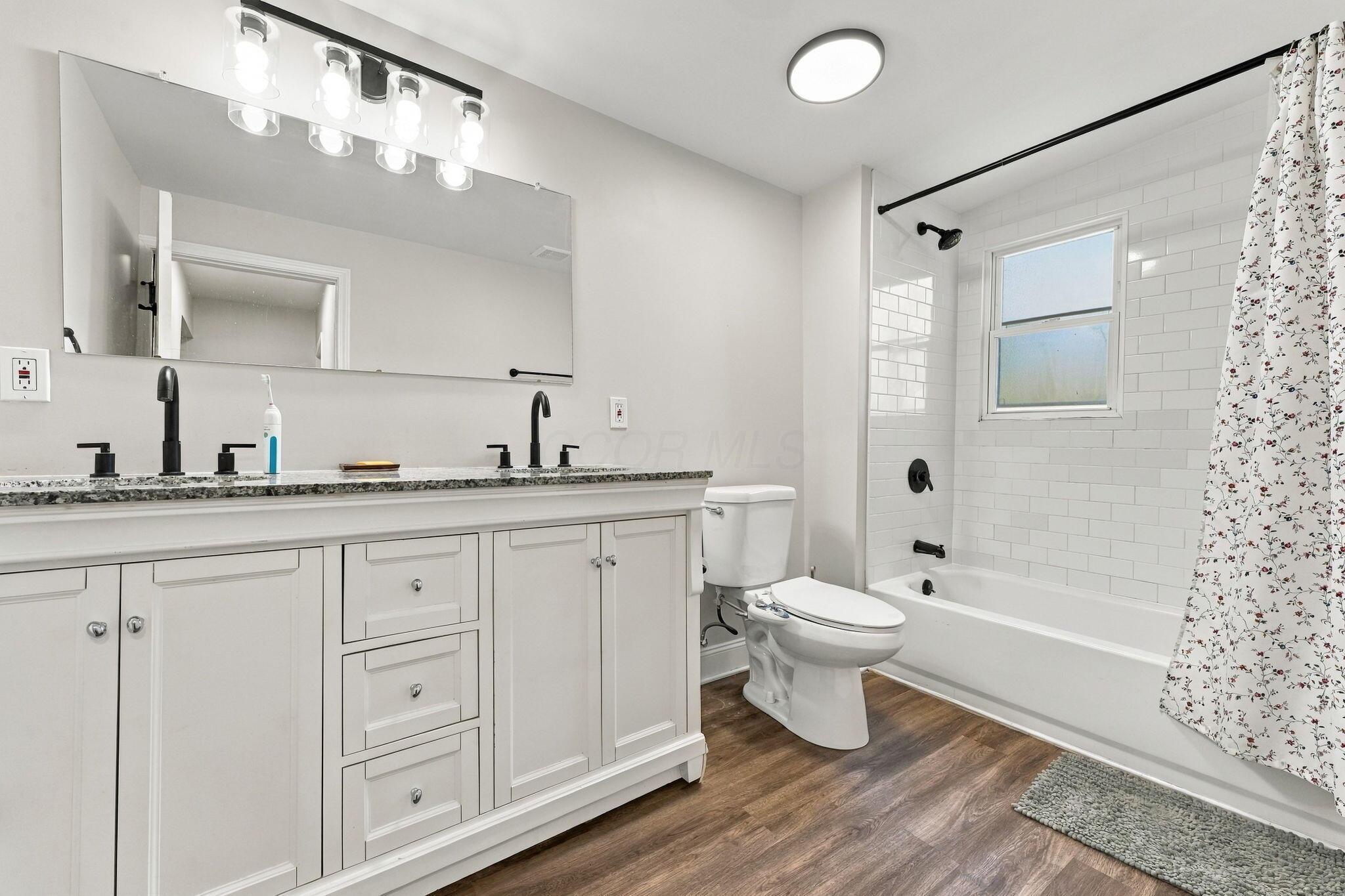 540 S Champion Avenue Property Photo 33