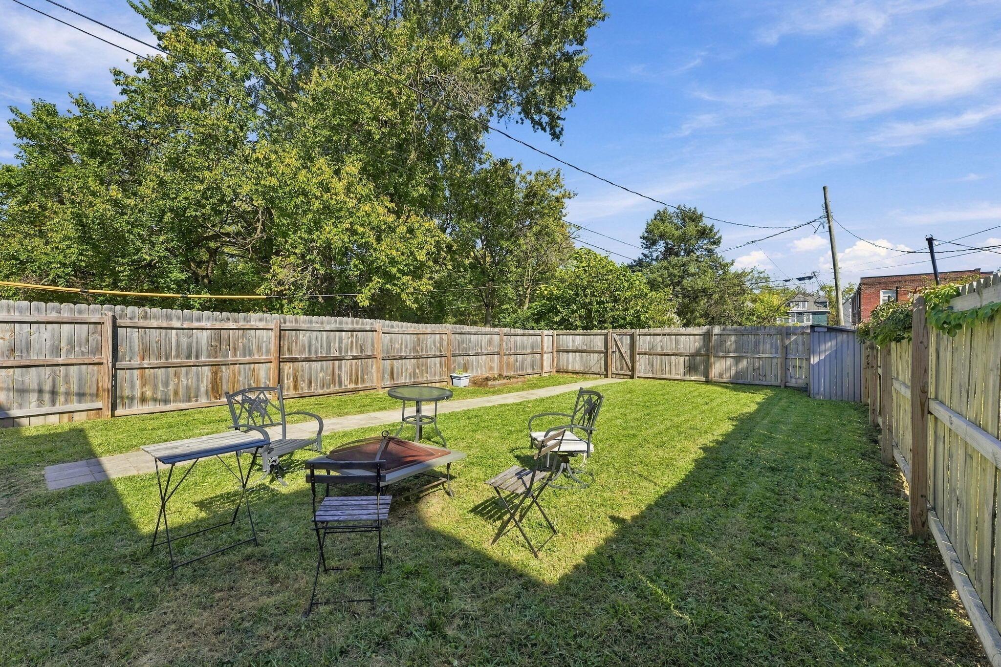540 S Champion Avenue Property Photo 43