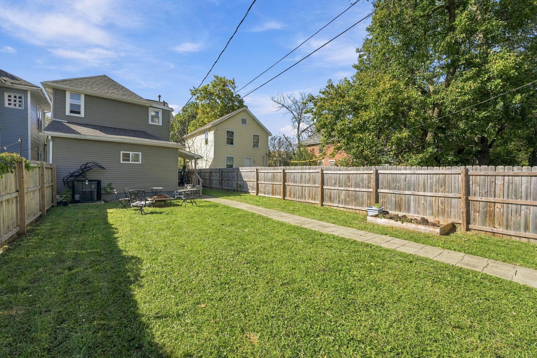 540 S Champion Avenue Property Photo 44