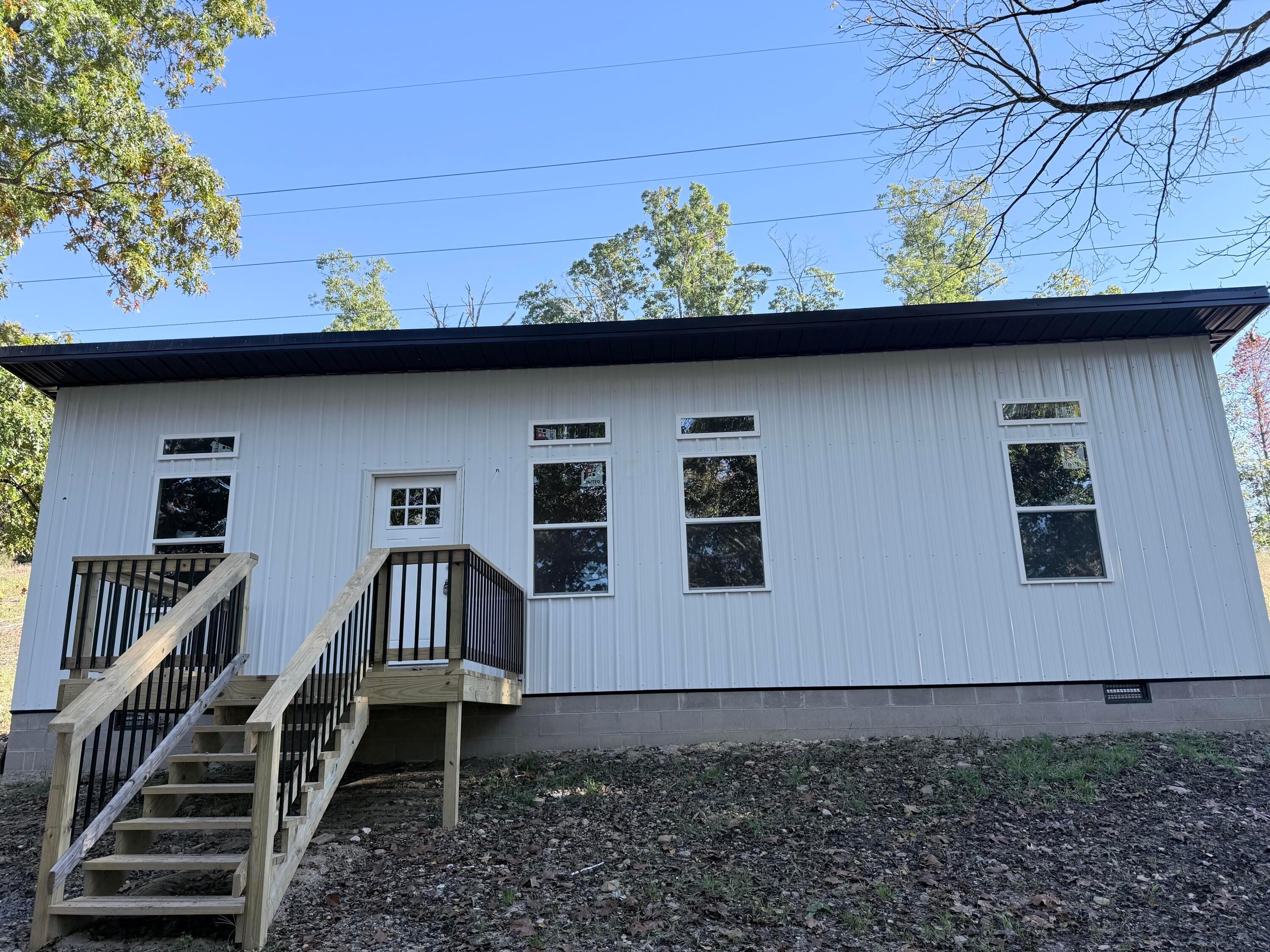 35990 Greasy Ridge Road Property Photo 1