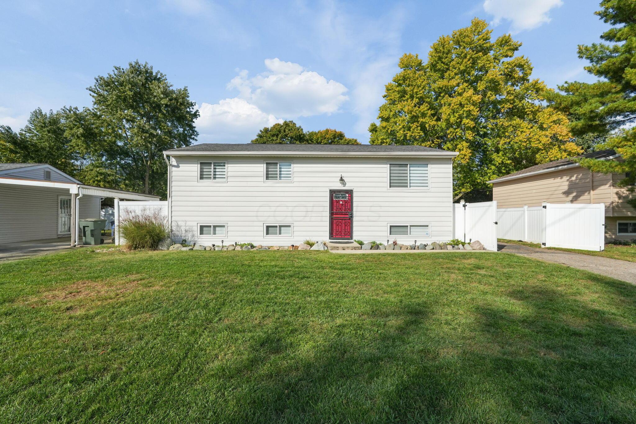 5236 Refugee Road Property Photo 1