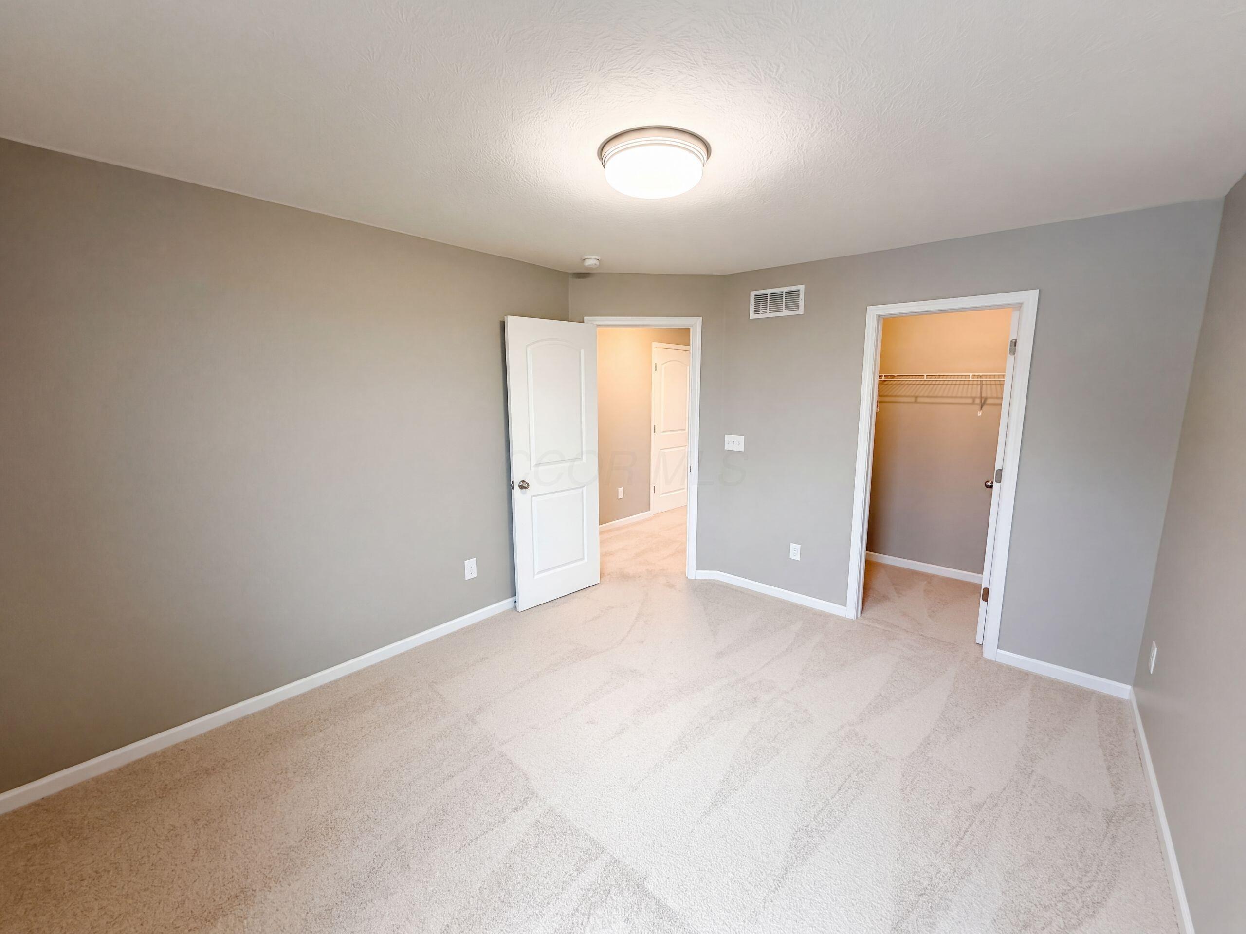 324 Silver Fox Way Property Photo 18