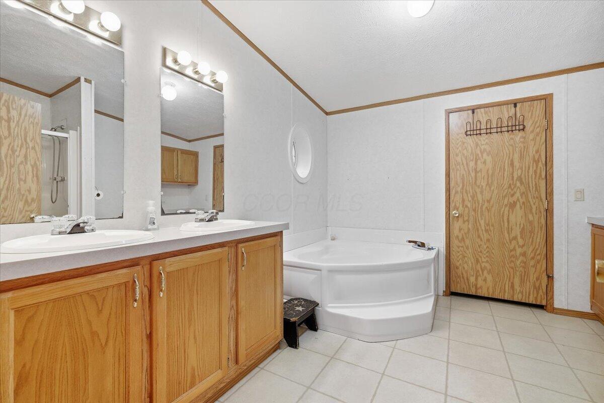 3635 Township Road 26 Property Photo 19
