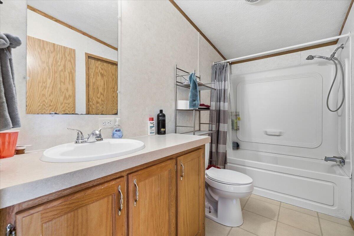 3635 Township Road 26 Property Photo 25
