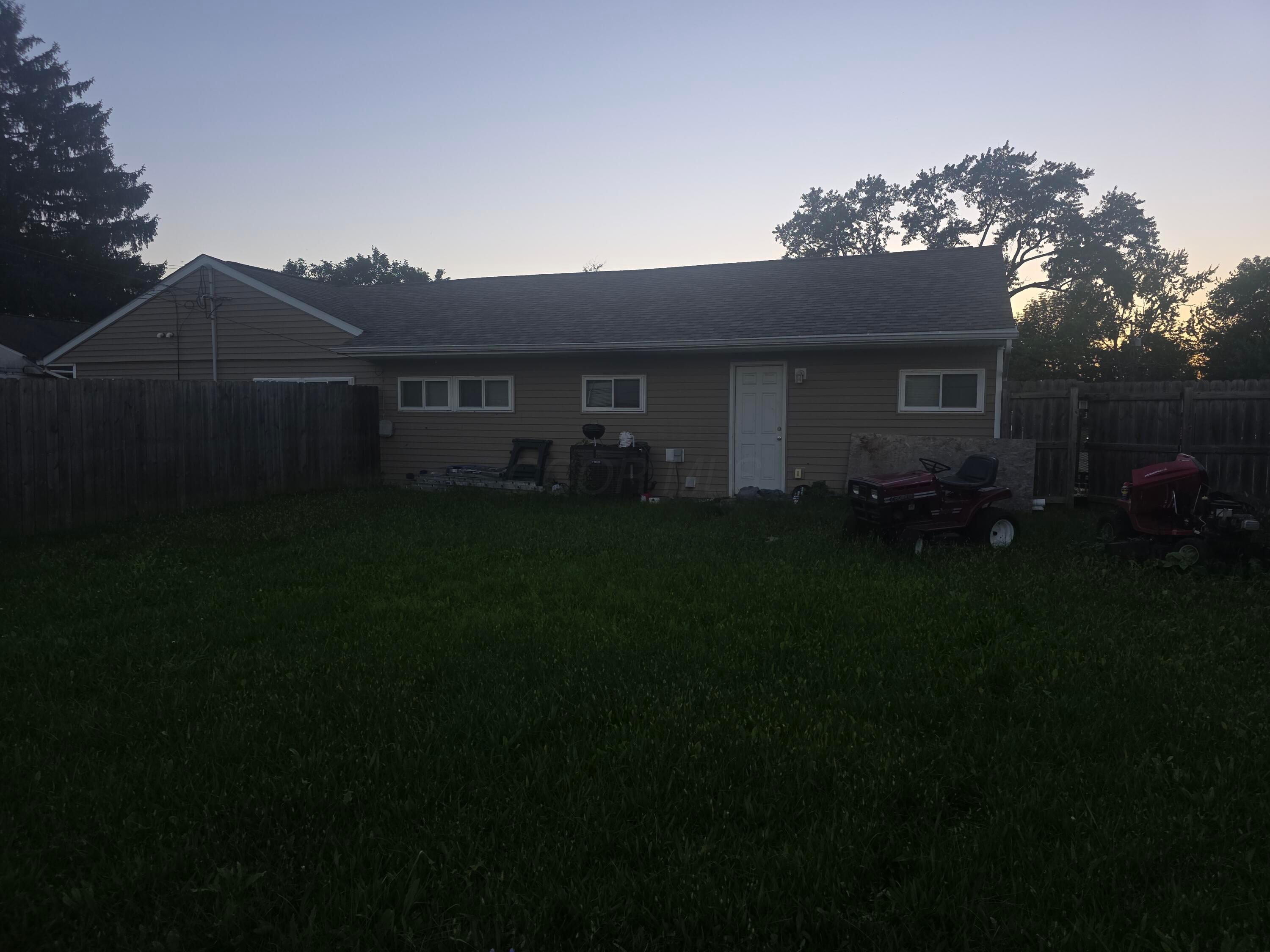 712 Derrer Road Property Photo 4
