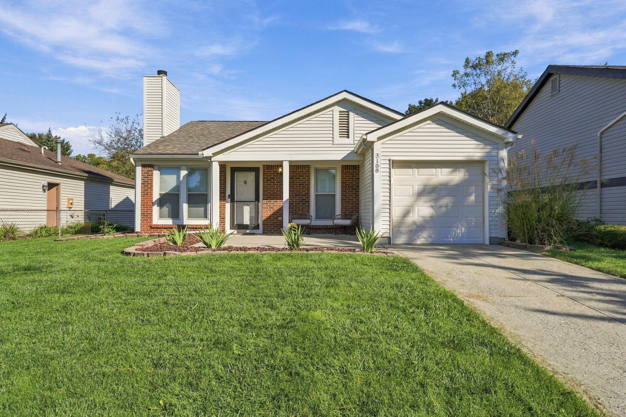 3188 Heatherside Drive Property Photo 1