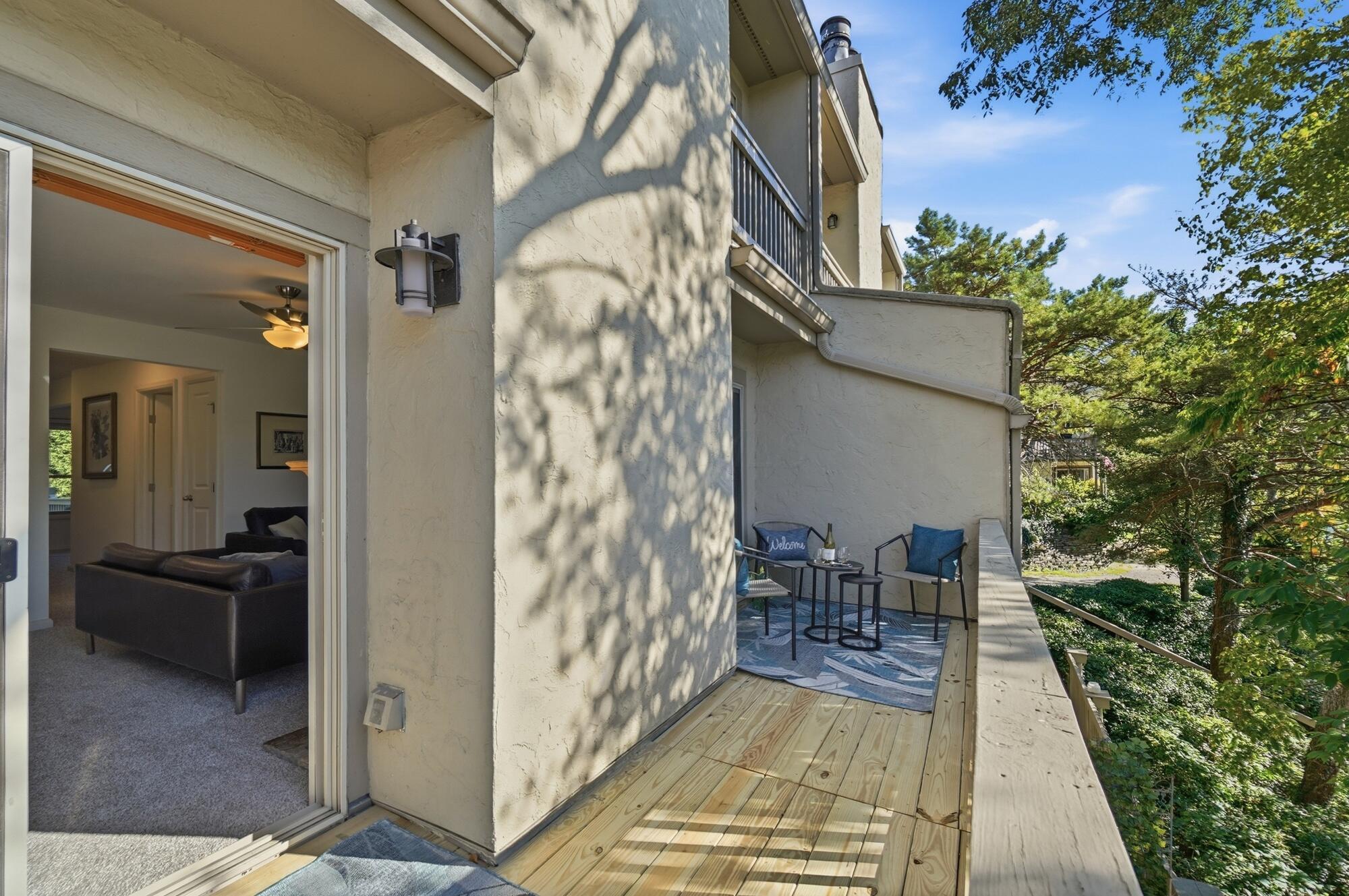 1321 Lake Shore Drive, 176 Property Photo 7