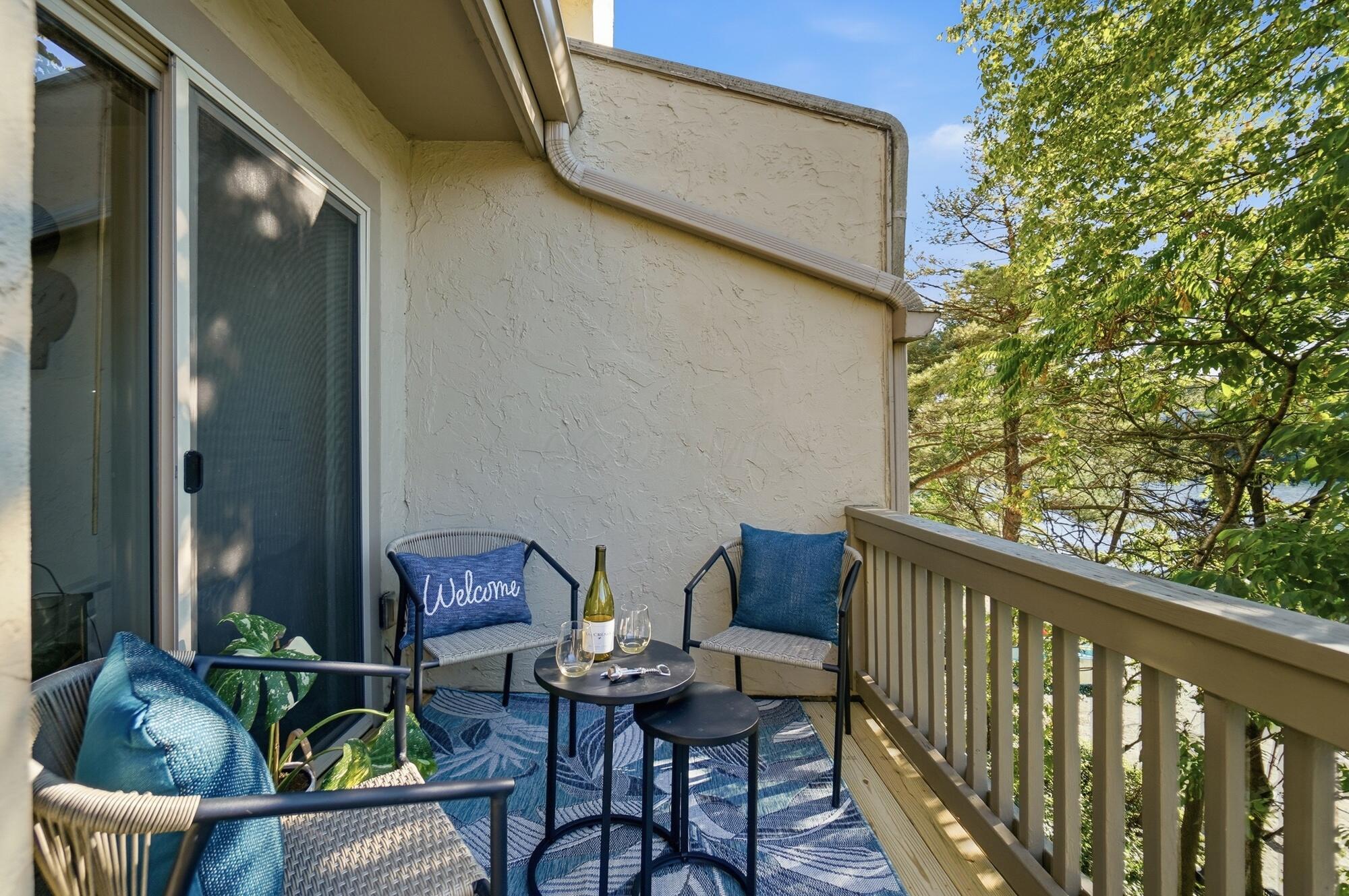 1321 Lake Shore Drive, 176 Property Photo 11