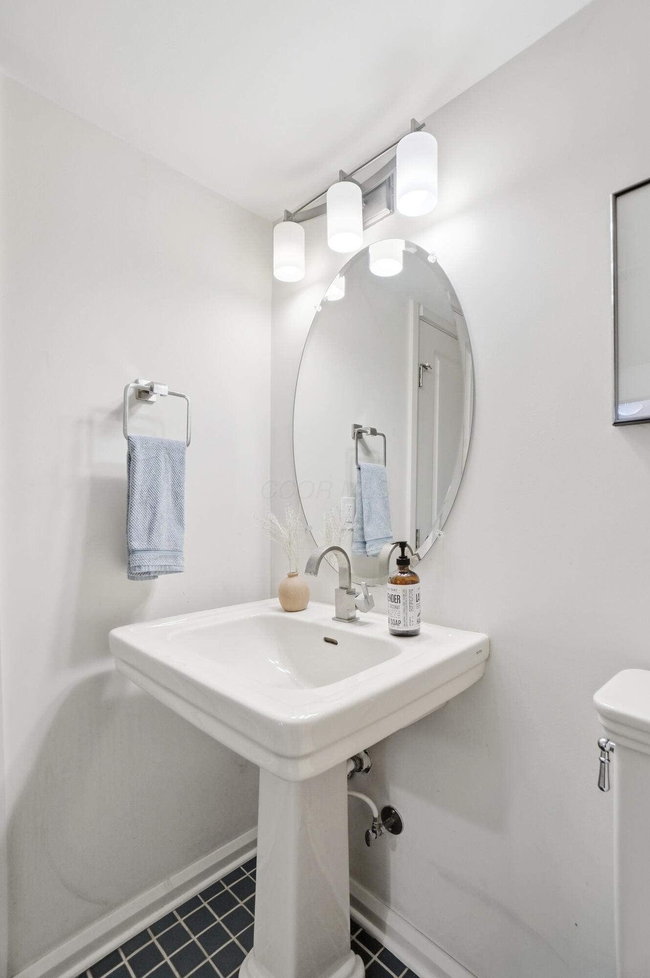 1321 Lake Shore Drive, 176 Property Photo 26
