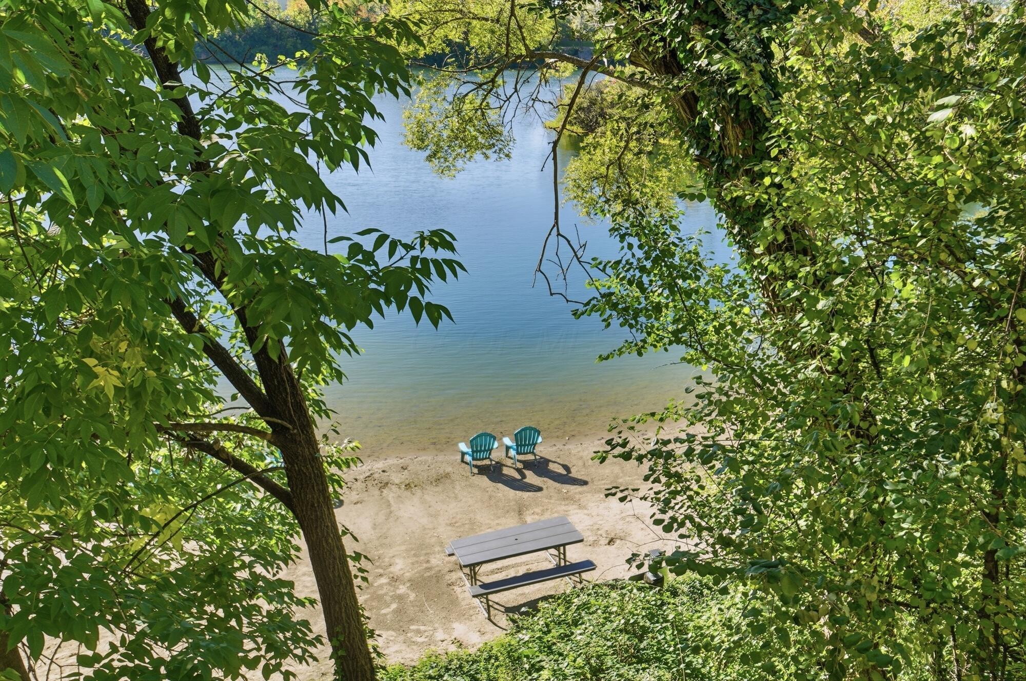 1321 Lake Shore Drive, 176 Property Photo 41