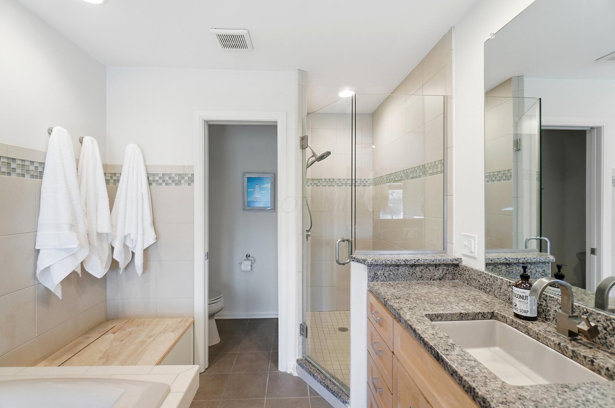 1321 Lake Shore Drive, 176 Property Photo 46