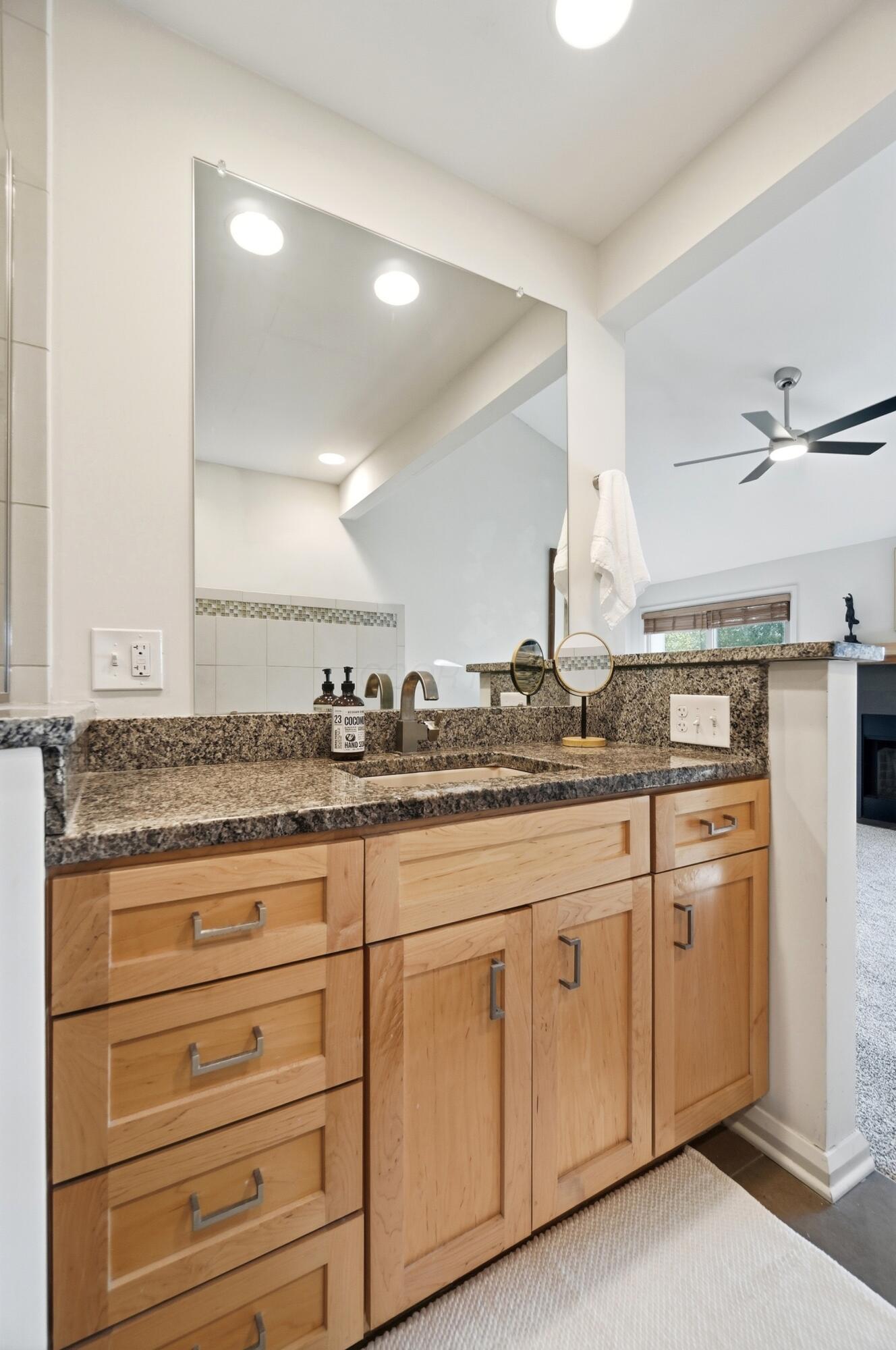 1321 Lake Shore Drive, 176 Property Photo 48