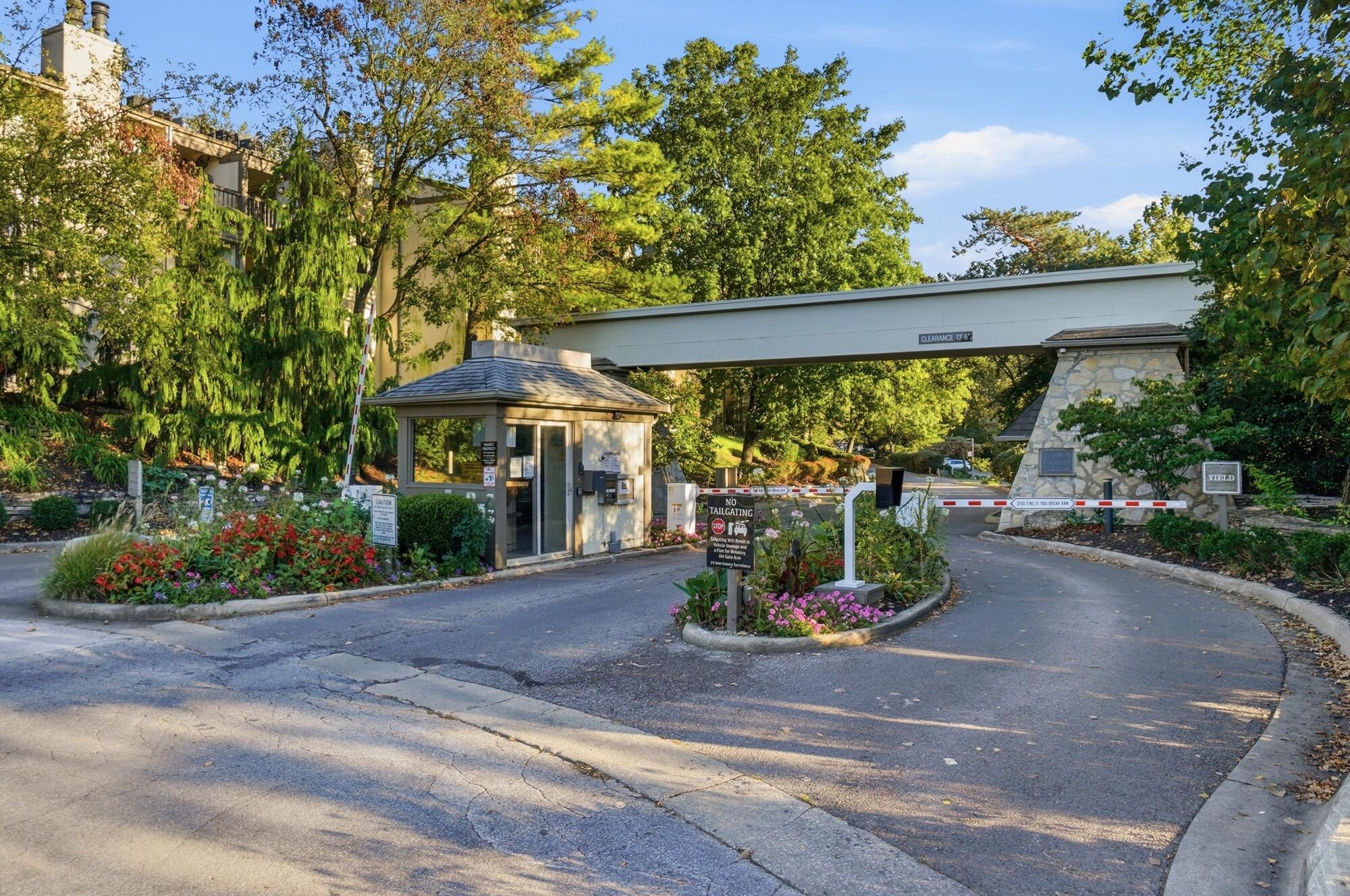 1321 Lake Shore Drive, 176 Property Photo 70