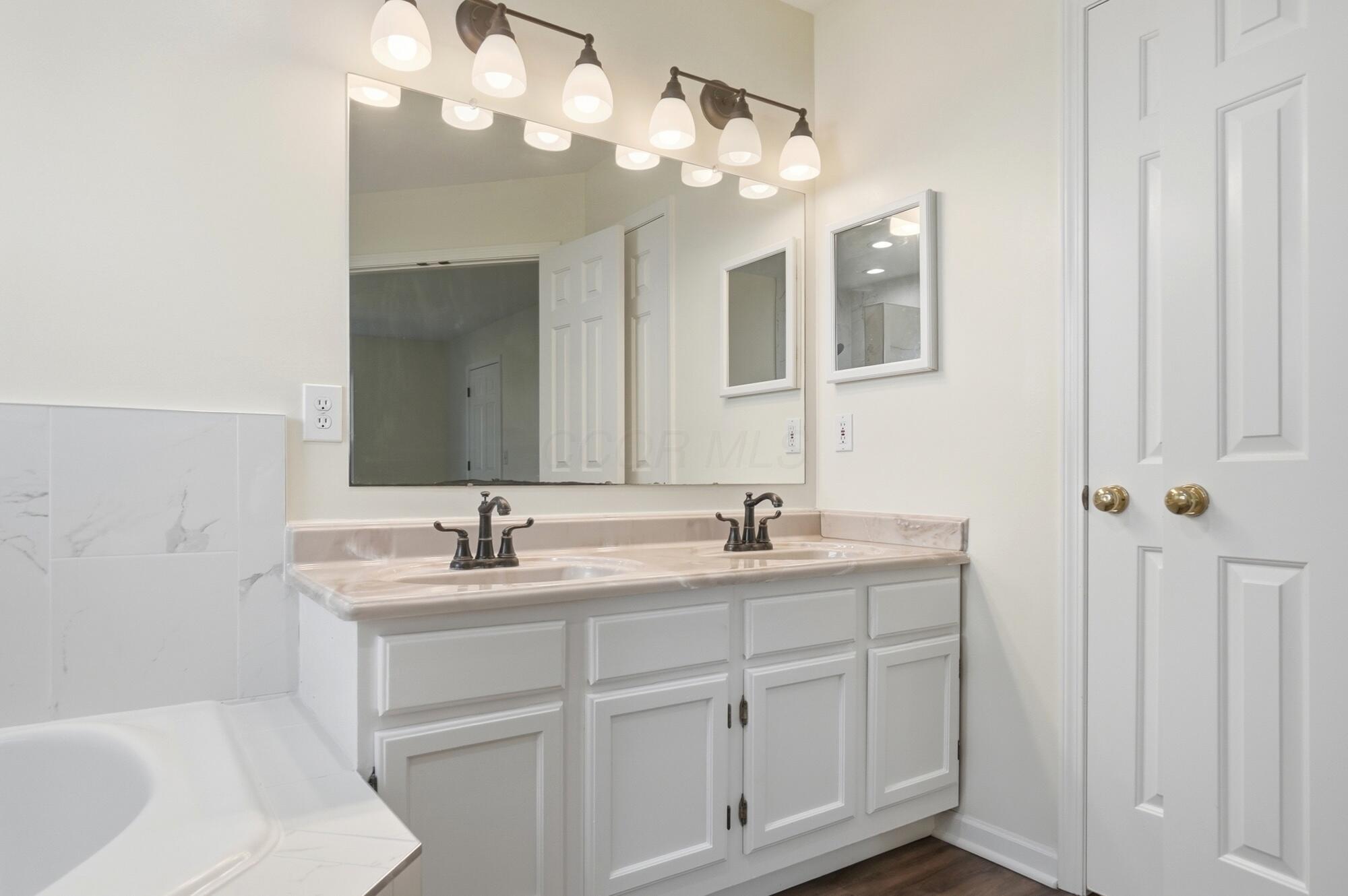 12255 Bentwood Farms Drive Property Photo 26