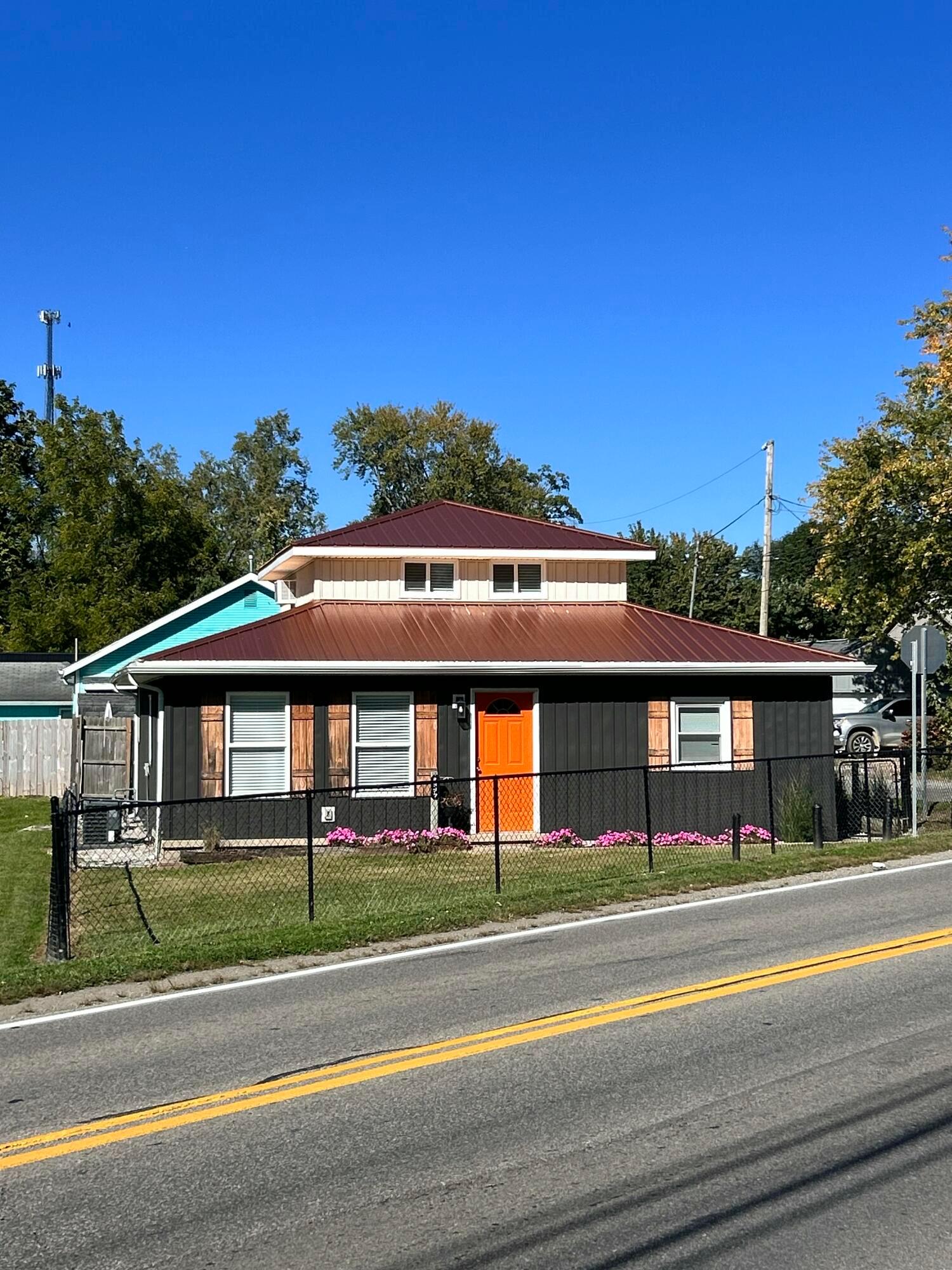 4992 Walnut Road Se Property Photo 1