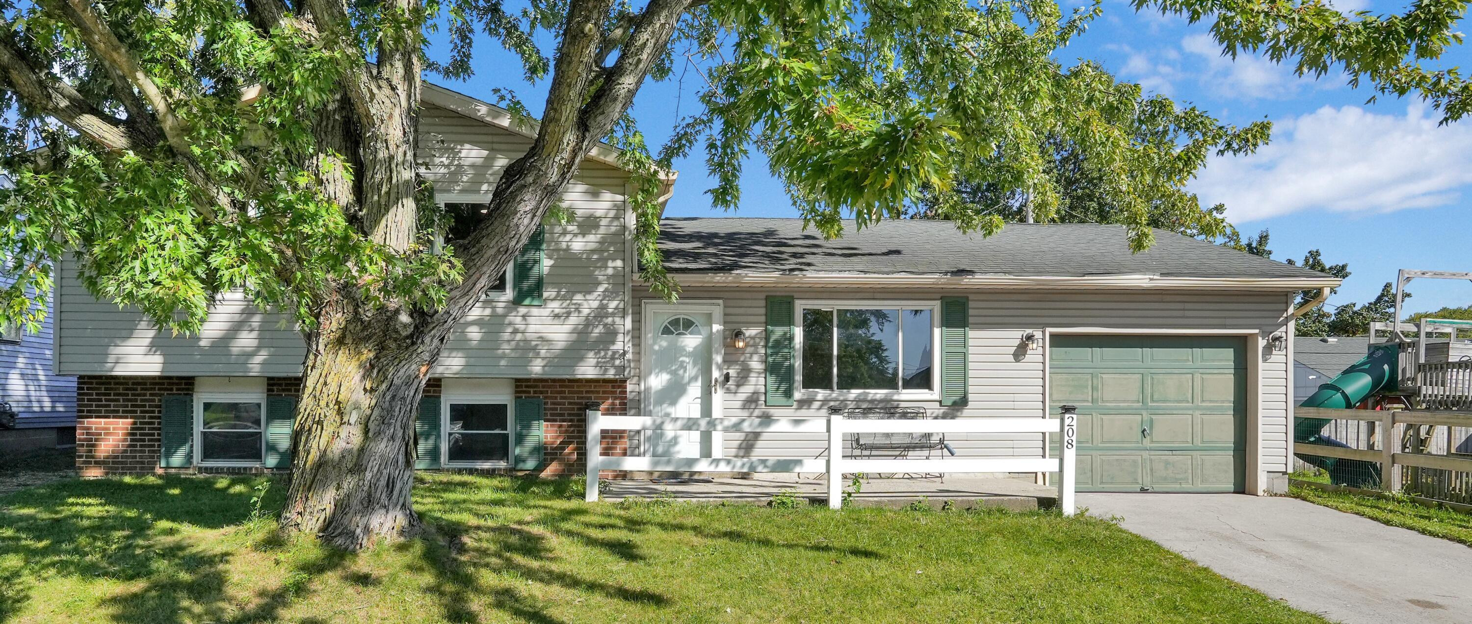 208 Cumberland Road Property Photo 1