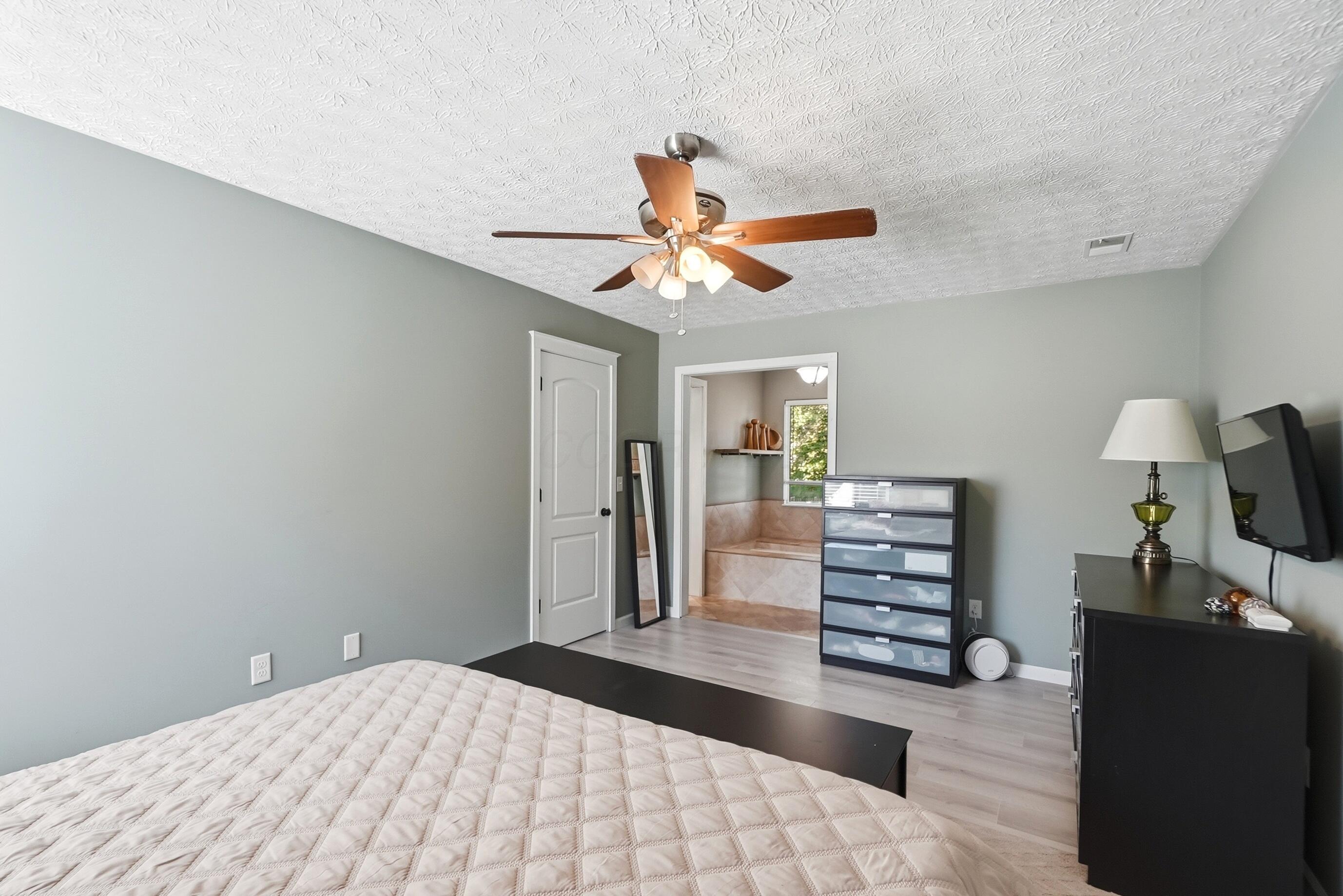 470 Sutterton Drive Property Photo 34